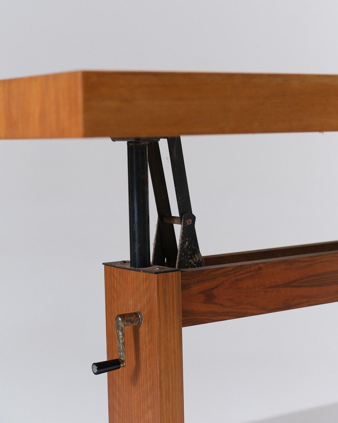 Height-Adjustable Wooden Dining Table, 1970s en vente 4