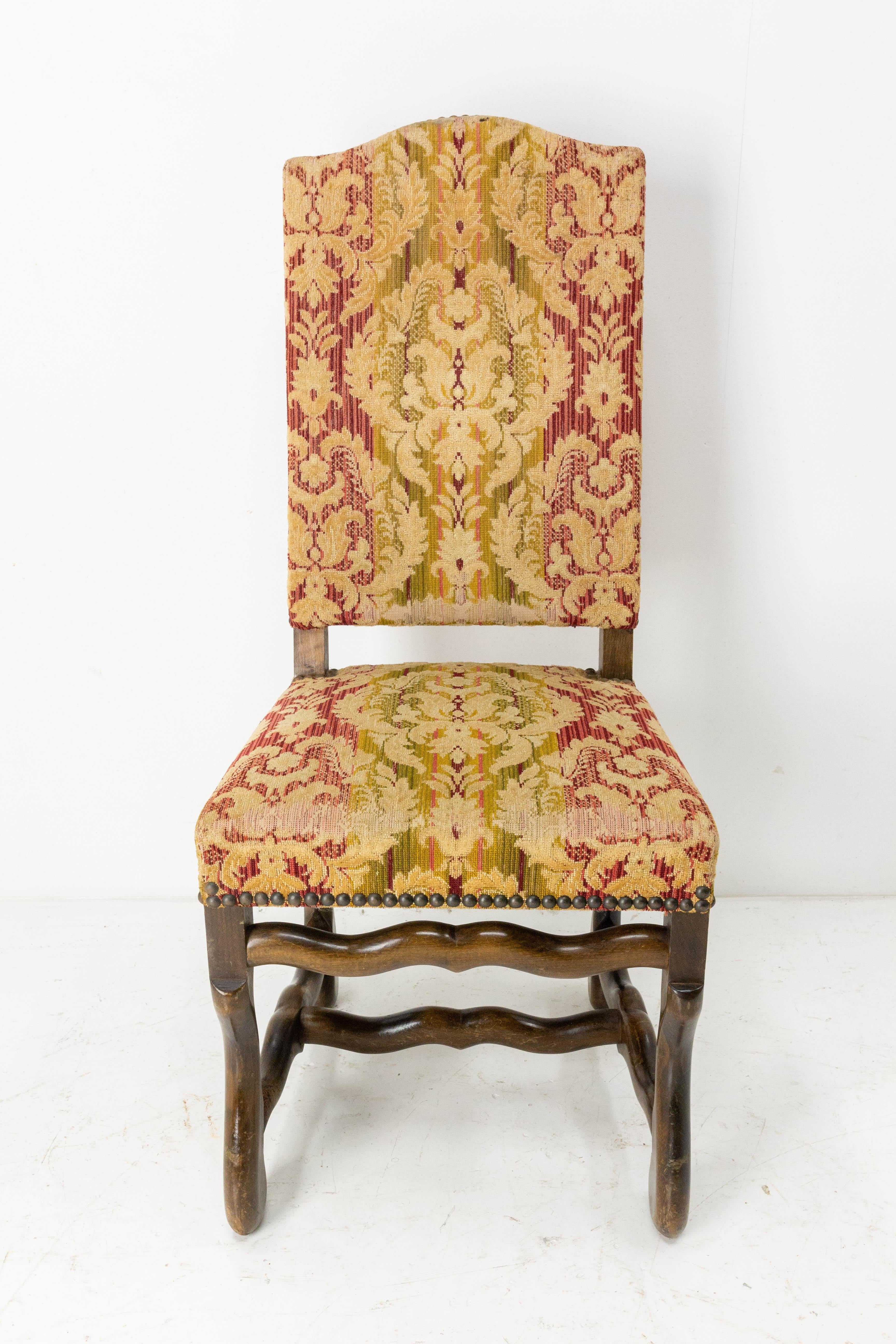 Acht französische Esszimmerstühle aus Buche, Os de Mouton, Louis XIII.-Stil, um 1960 im Angebot 3