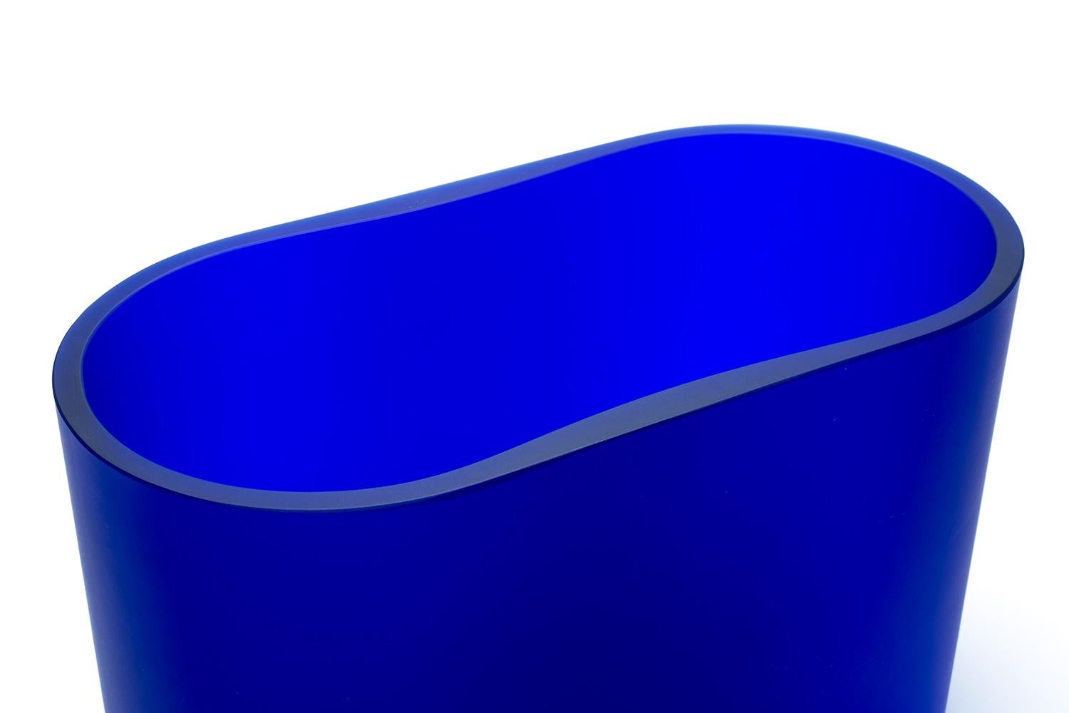Heikki Orvola / Ovale Vase (Einzelstück) / Nuutajärvi / 1985 (Glaskunst) im Angebot