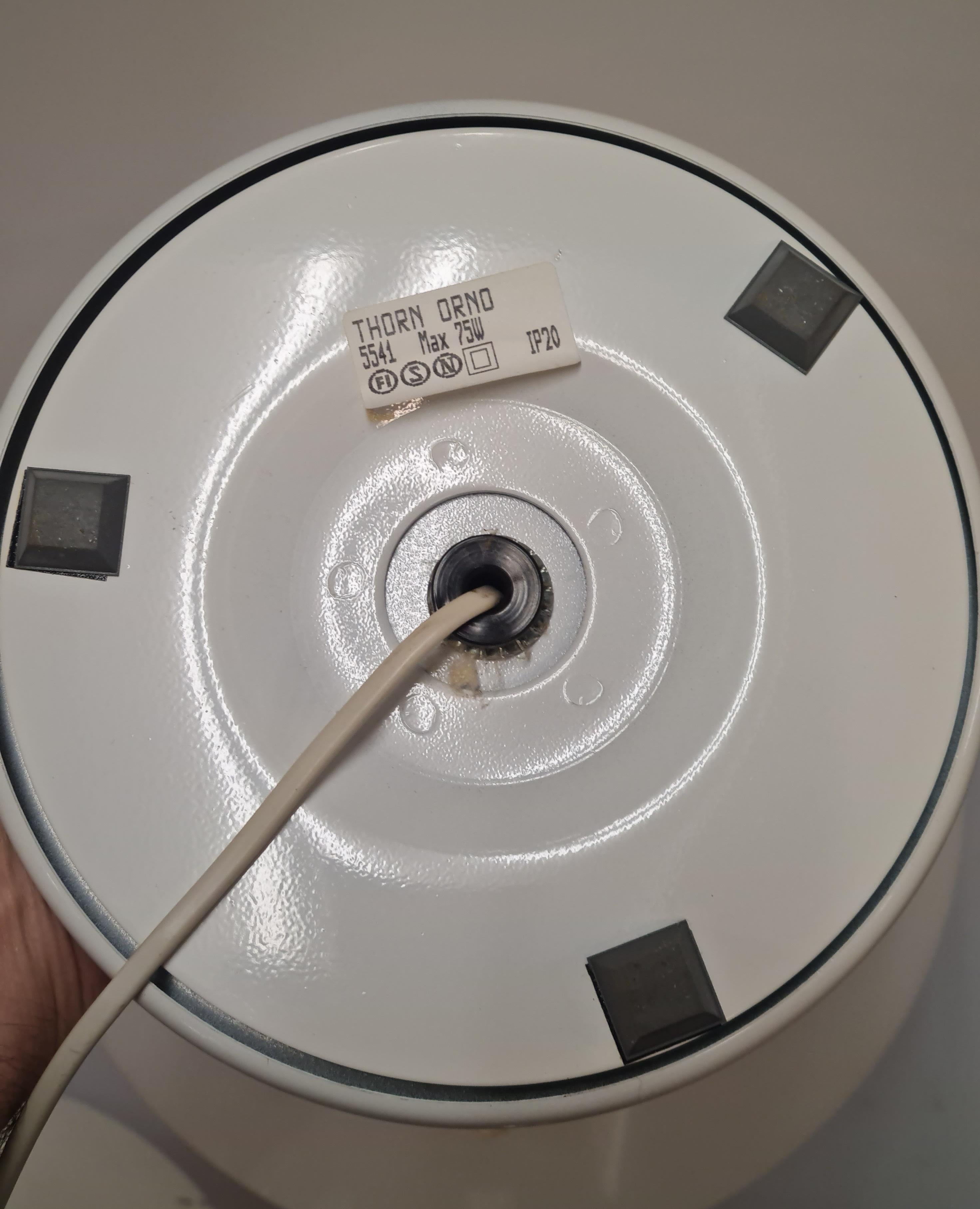 Lampada da tavolo della serie Effect di Heikki Turunen modello 940-404, Orno anni '80, Finlandia in vendita 3
