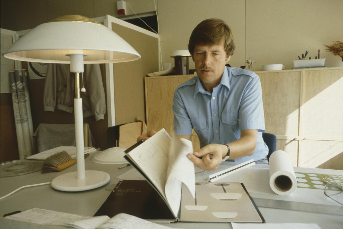 Lampada da tavolo della serie Effect di Heikki Turunen modello 940-404, Orno anni '80, Finlandia in vendita 5