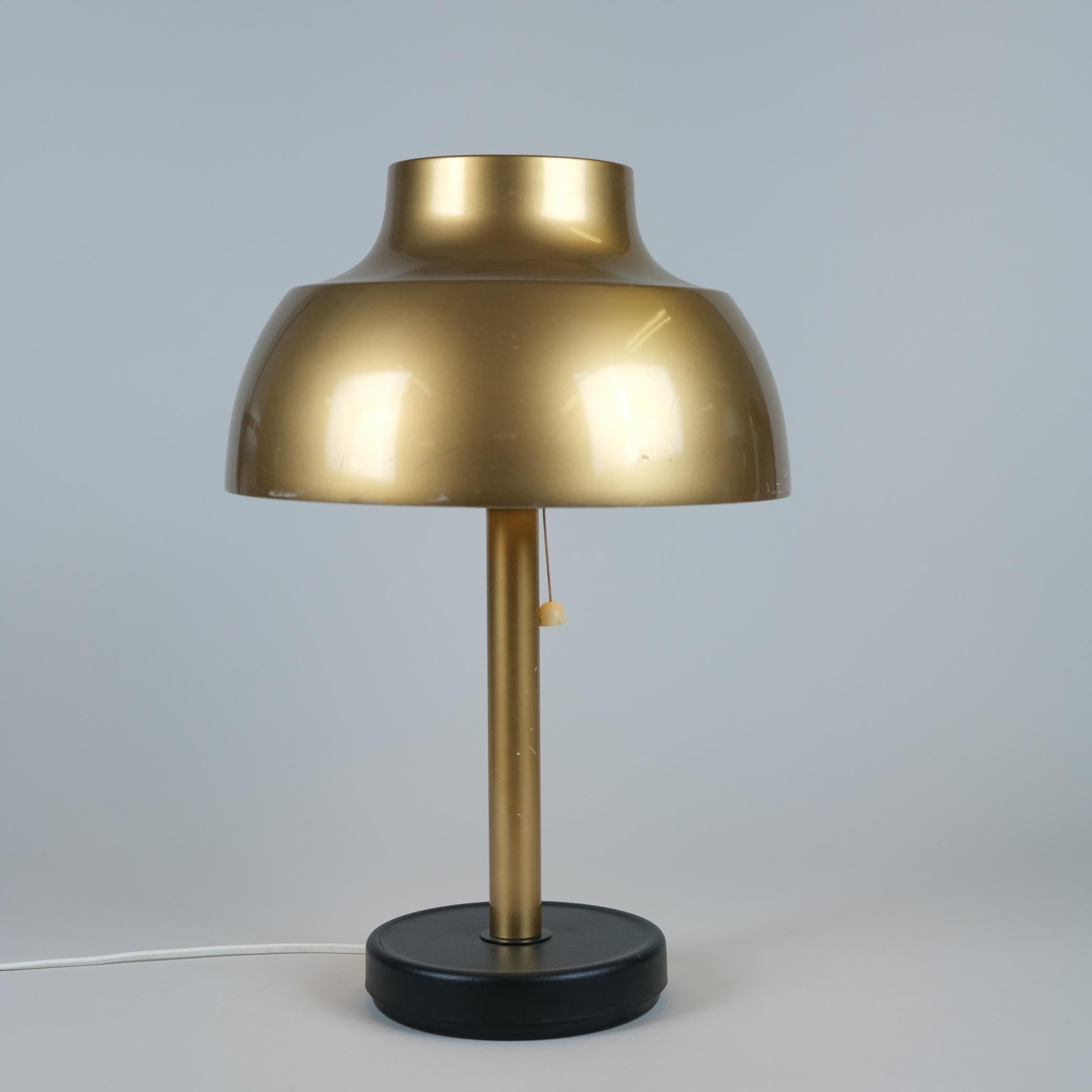 Scandinavo moderno Heikki Turunen, Golden Girl 