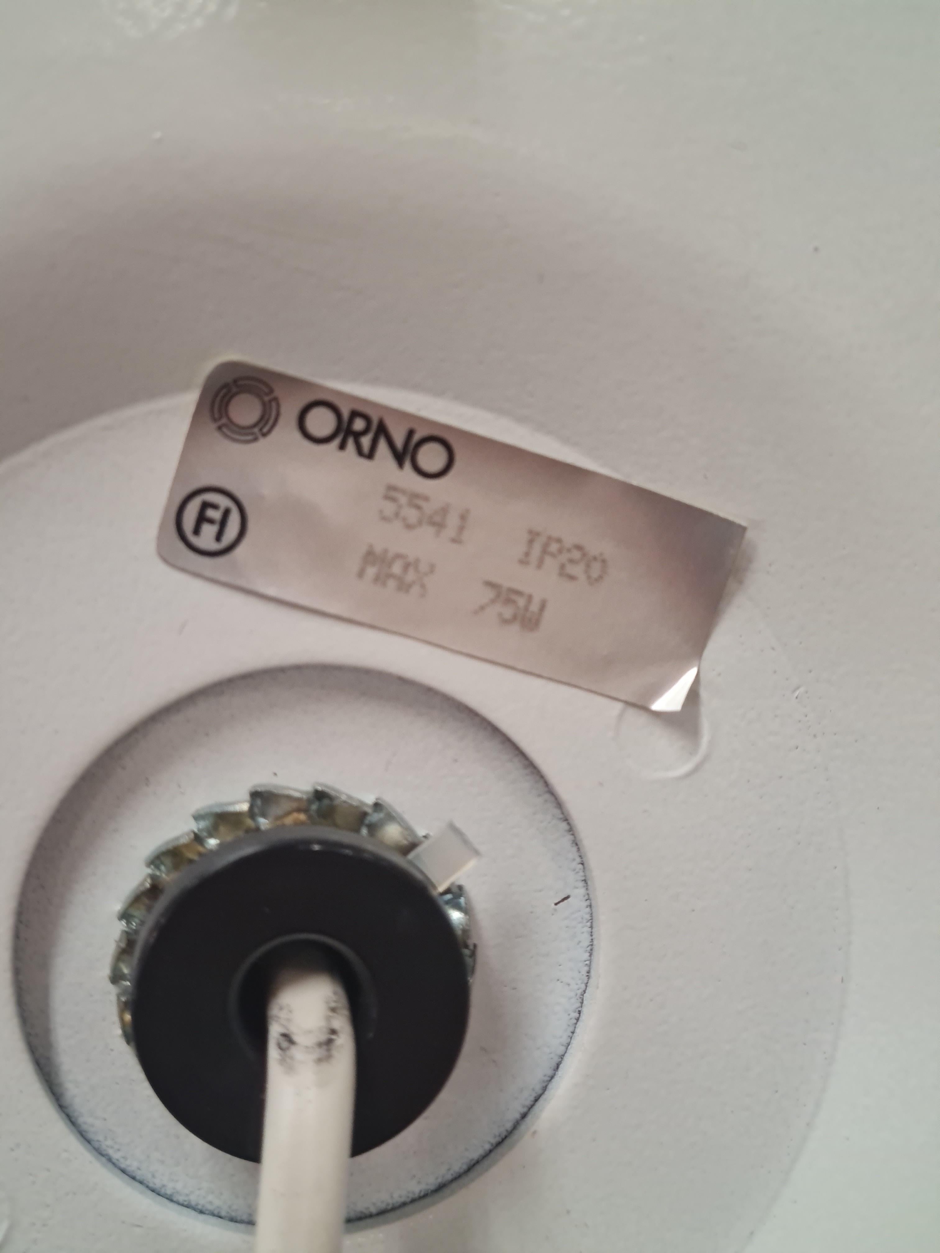 Lampada da tavolo Heikki Turunen Serie Effetto Bianco Modello 940-404, Orno anni '80, Finlandia in vendita 2