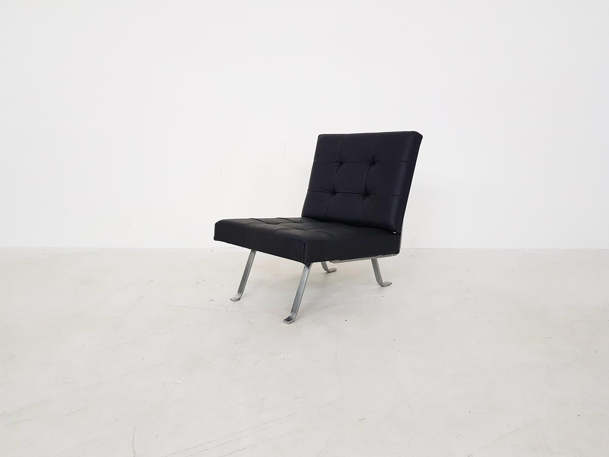 Mid-Century Modern Hein Salomonson for AP Originals AP60, Lounge Chair, the Netherlands For Sale