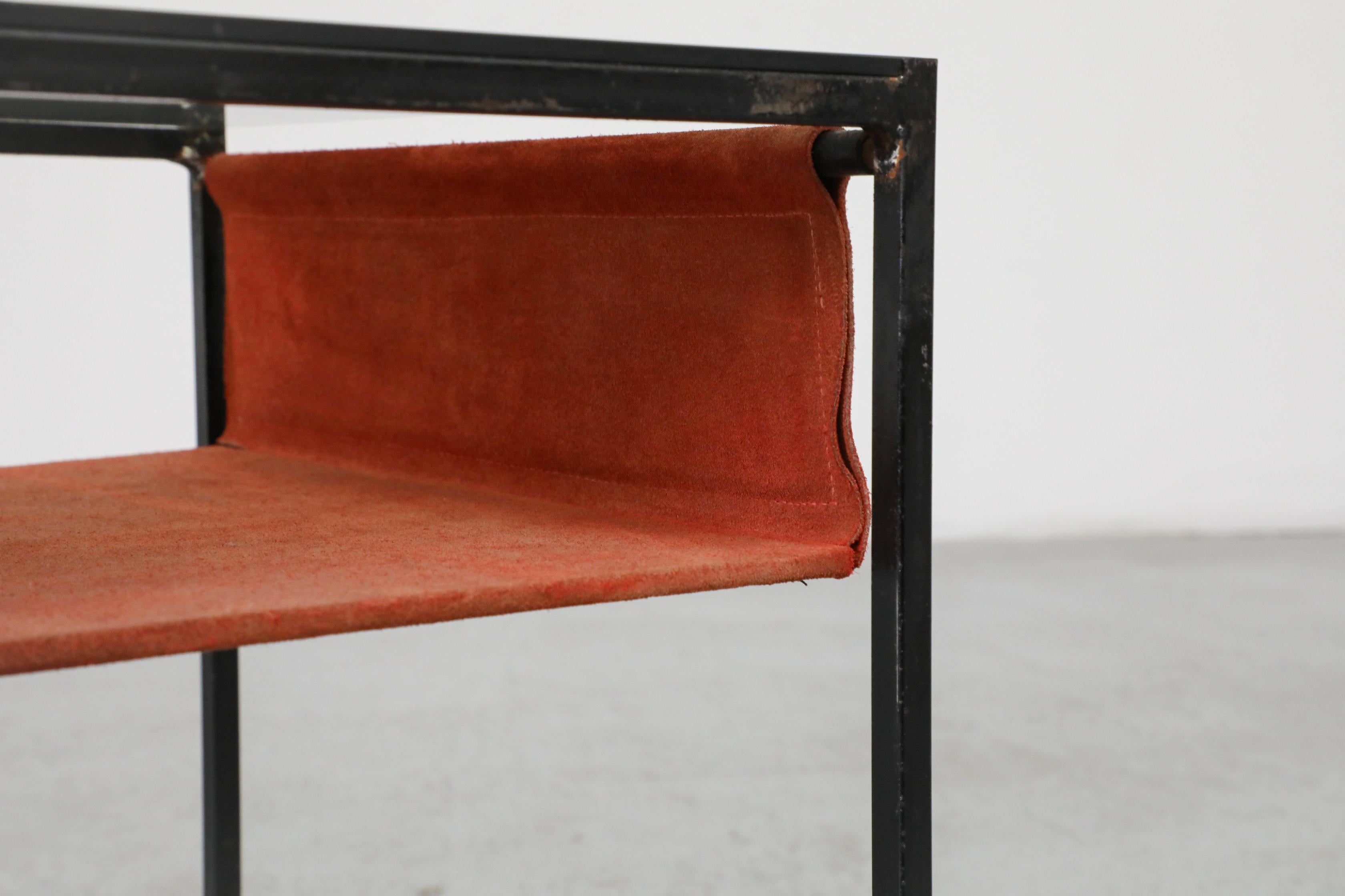 Hein Salomonson Table d'appoint du milieu du siècle avec verre fumé et daim pour AP Originals en vente 9
