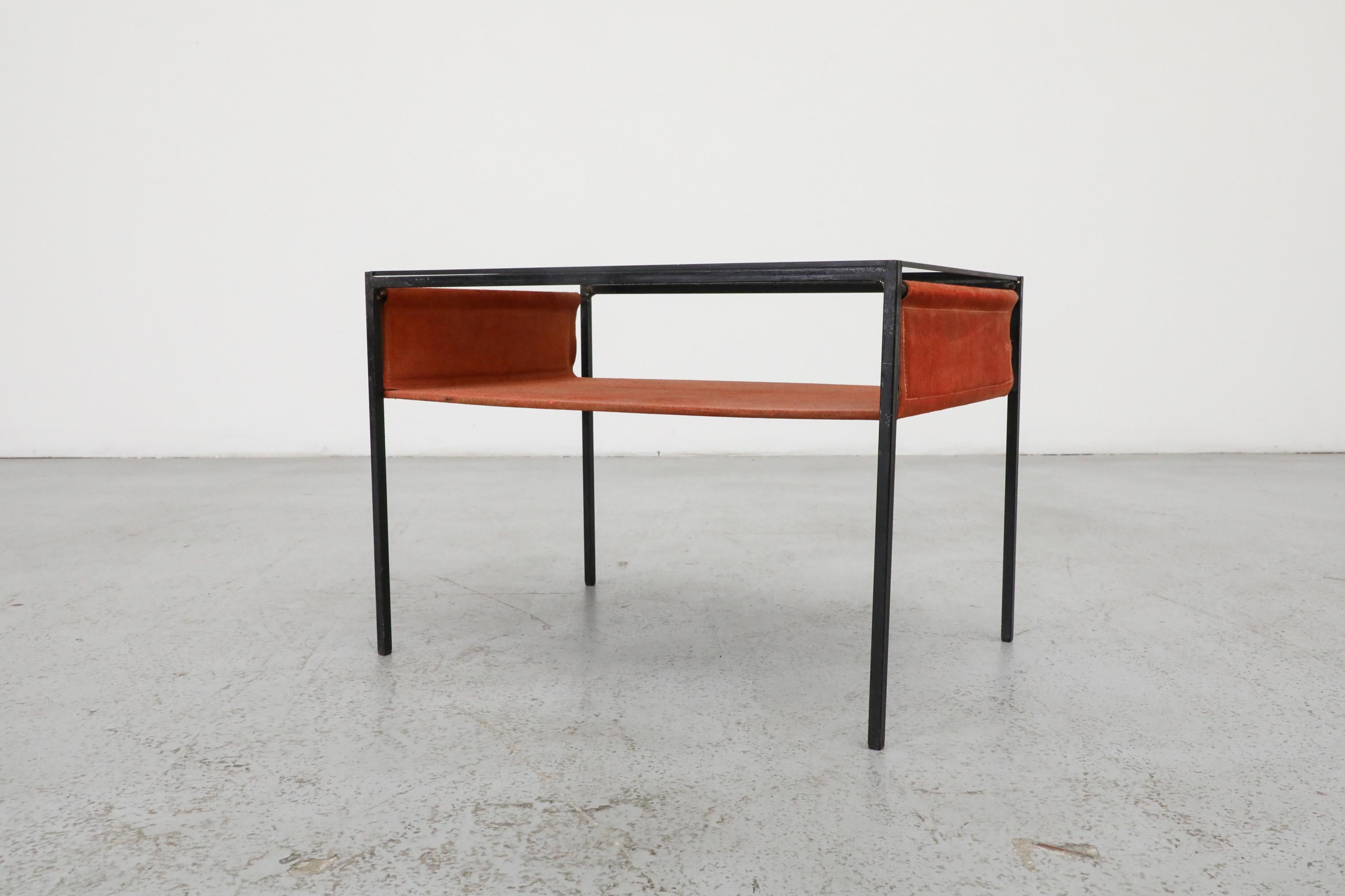 Hein Salomonson Table d'appoint du milieu du siècle avec verre fumé et daim pour AP Originals en vente 2