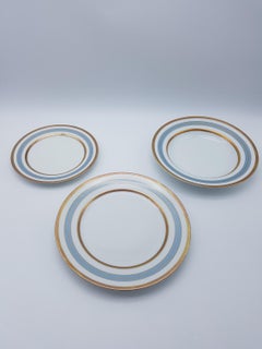 Heinrich Bavaria Porcelain Dinner Service, 18-Piece Gold Rimmed Bone China Set