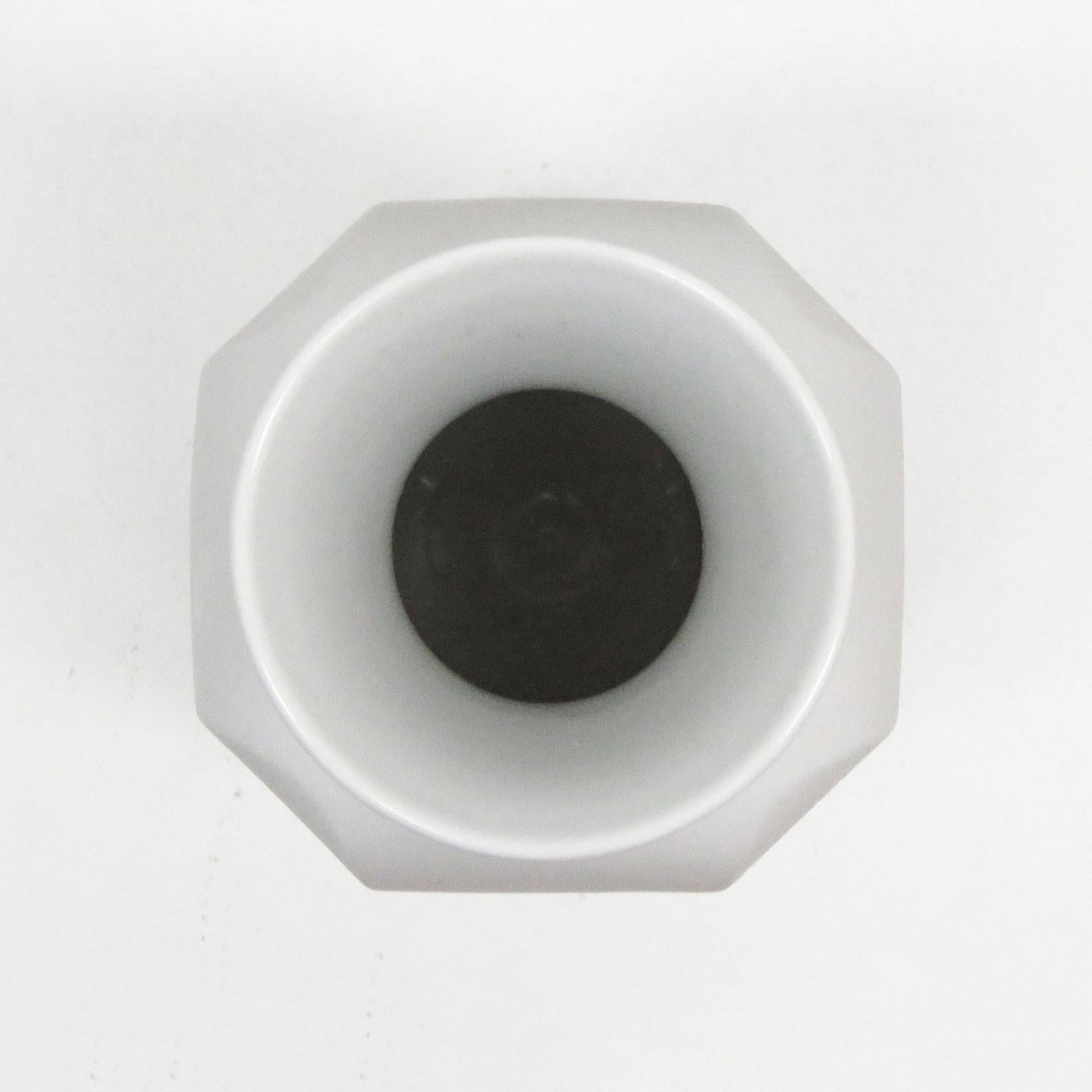 Heinrich Fuchs, Serie „Archais“, für Lorenz Hutschenreuther, 1969 im Angebot 3