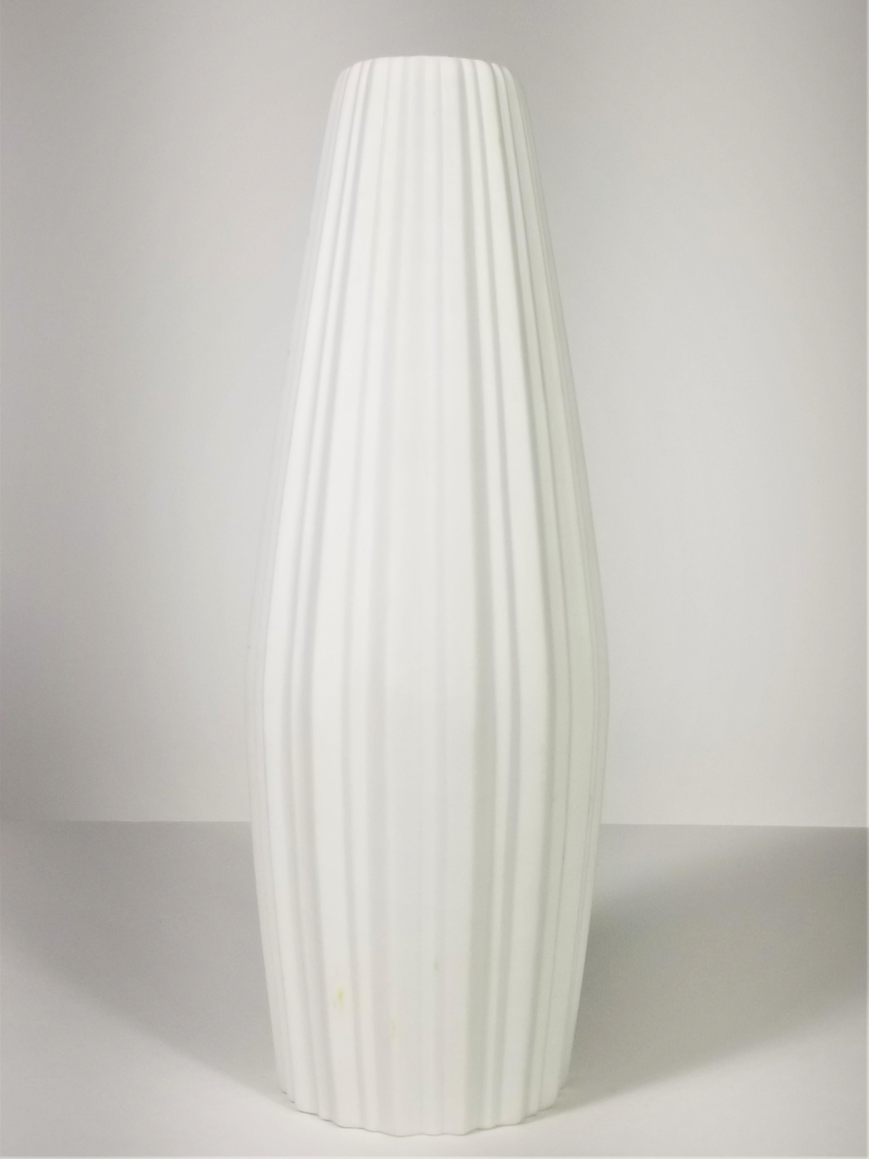 Mid Century White Bisque Porcelain Vase Signed Heinrich Selb Bavaria, Germany. Excellent Condition. 
