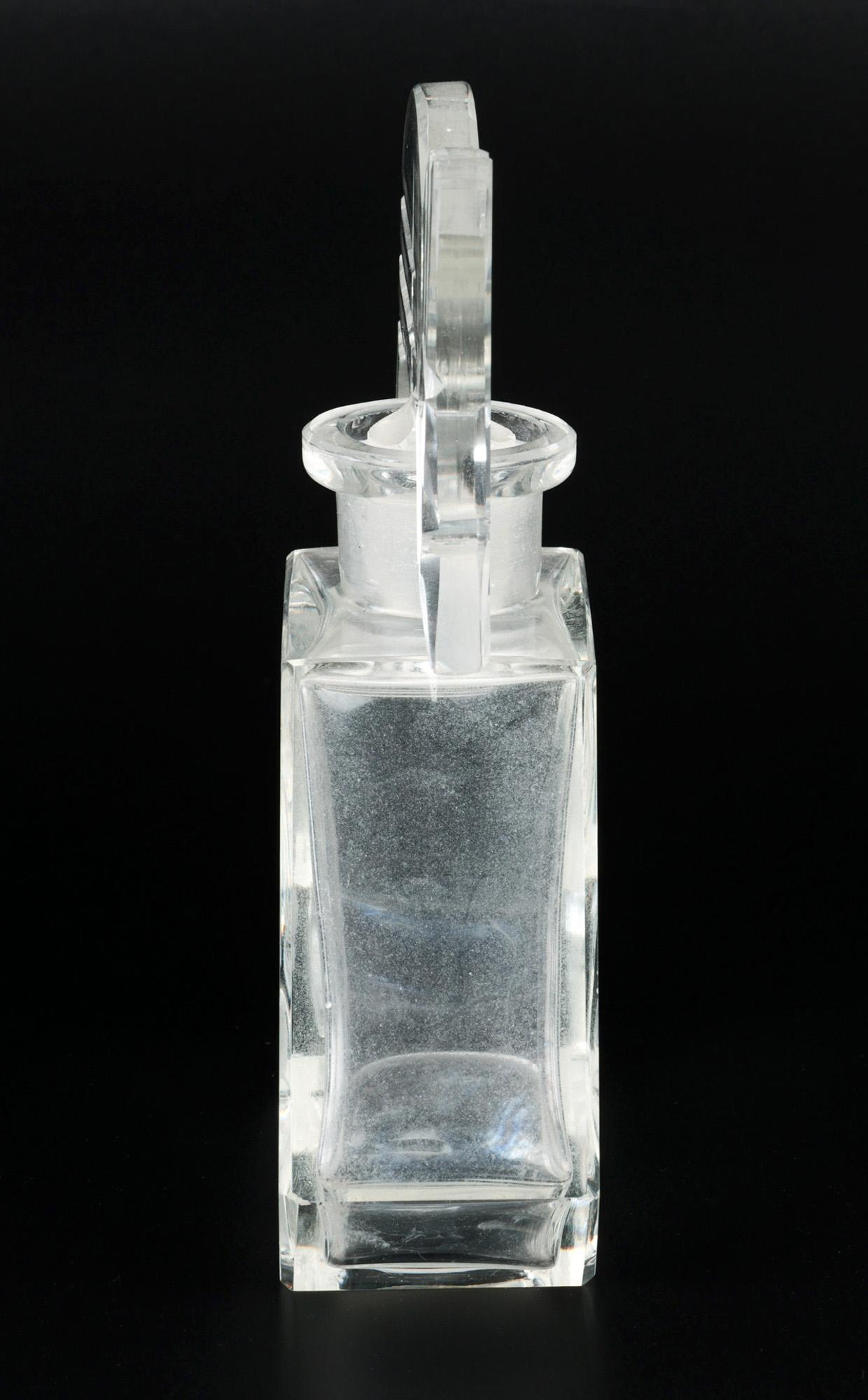 Heinrich Hoffmann Art Deco Parrot Glass Perfume Bottle 8