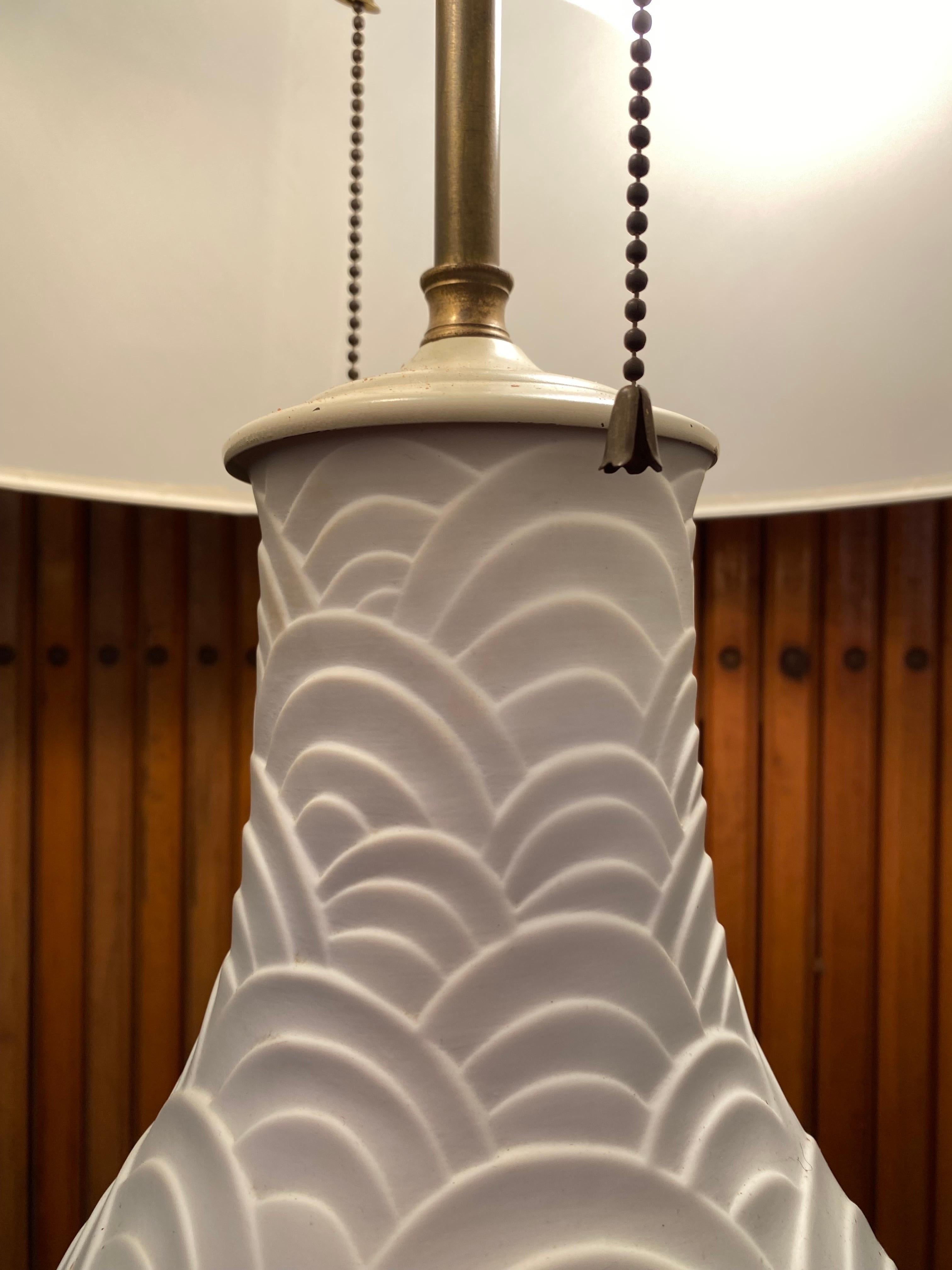 Mid-Century Modern Heinrich Porcelain Table Lamp For Sale