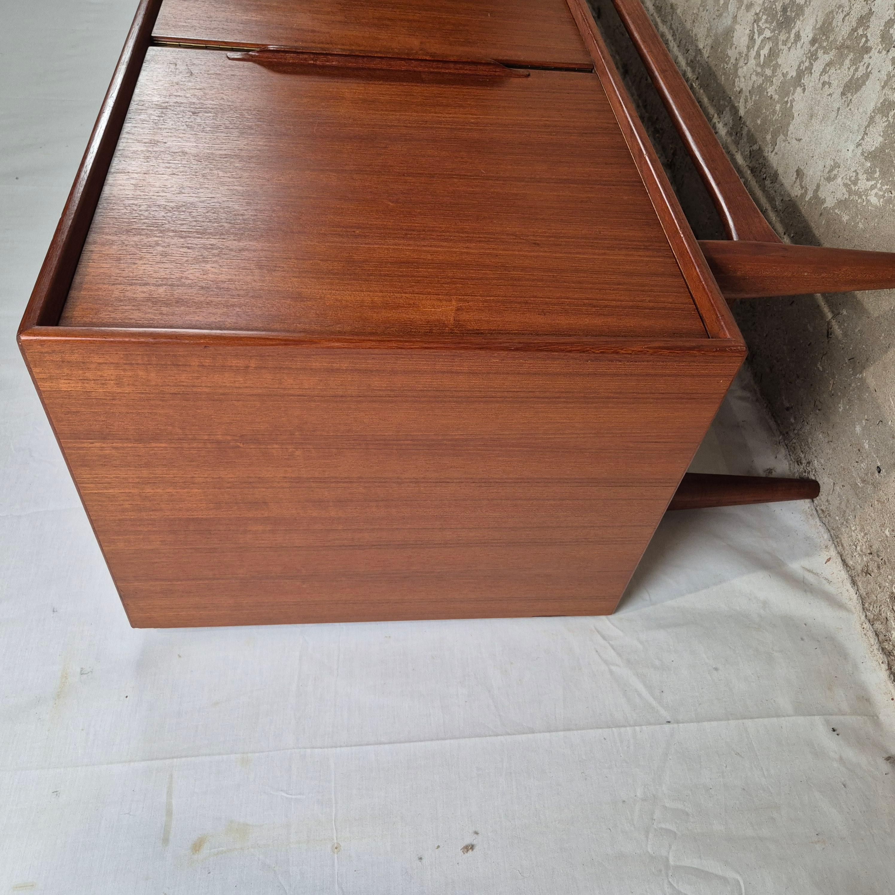 Heinrich Riestenpatt Aparador vintage de diseño alemán años 60 3