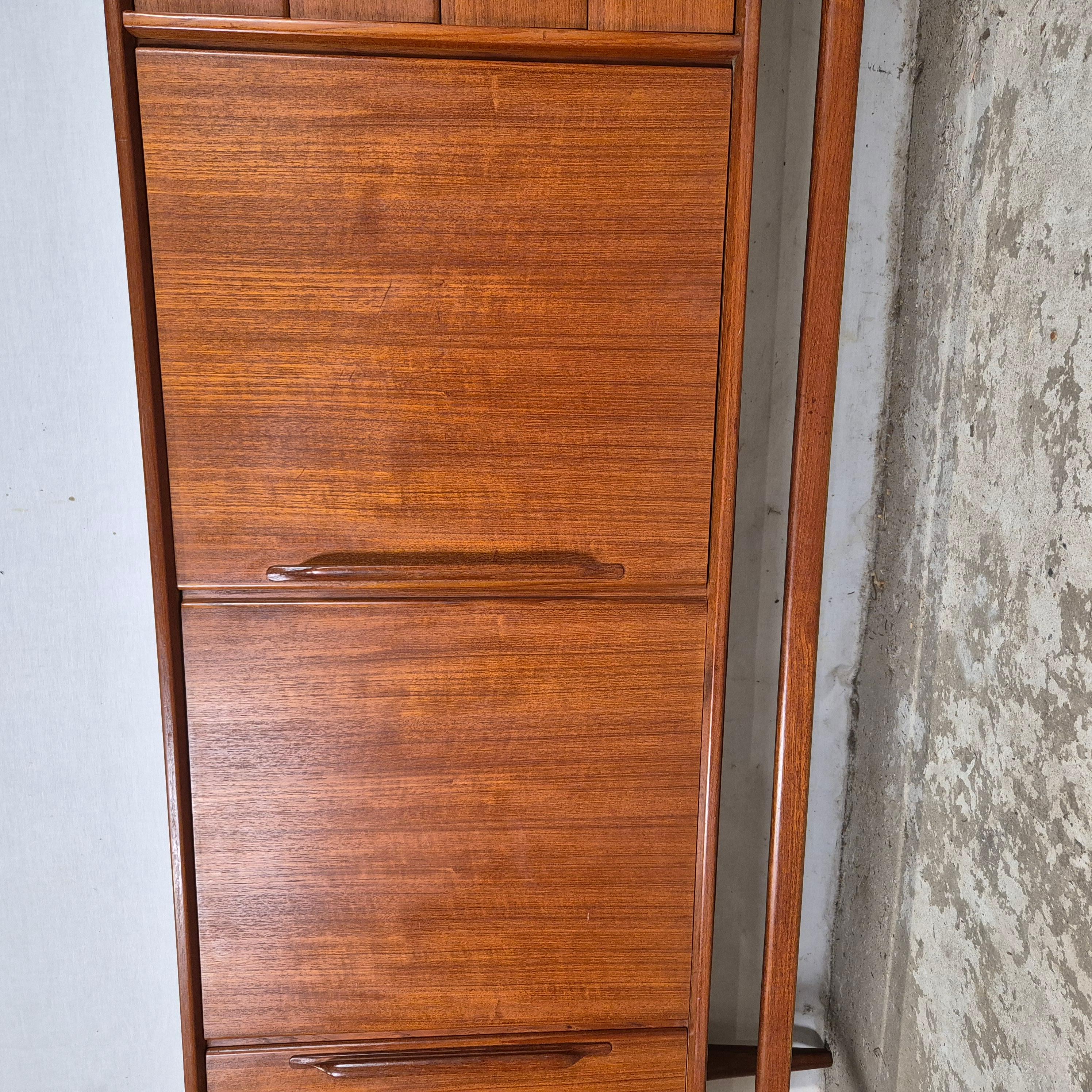 Heinrich Riestenpatt Aparador vintage de diseño alemán años 60 Moderno de mediados de siglo