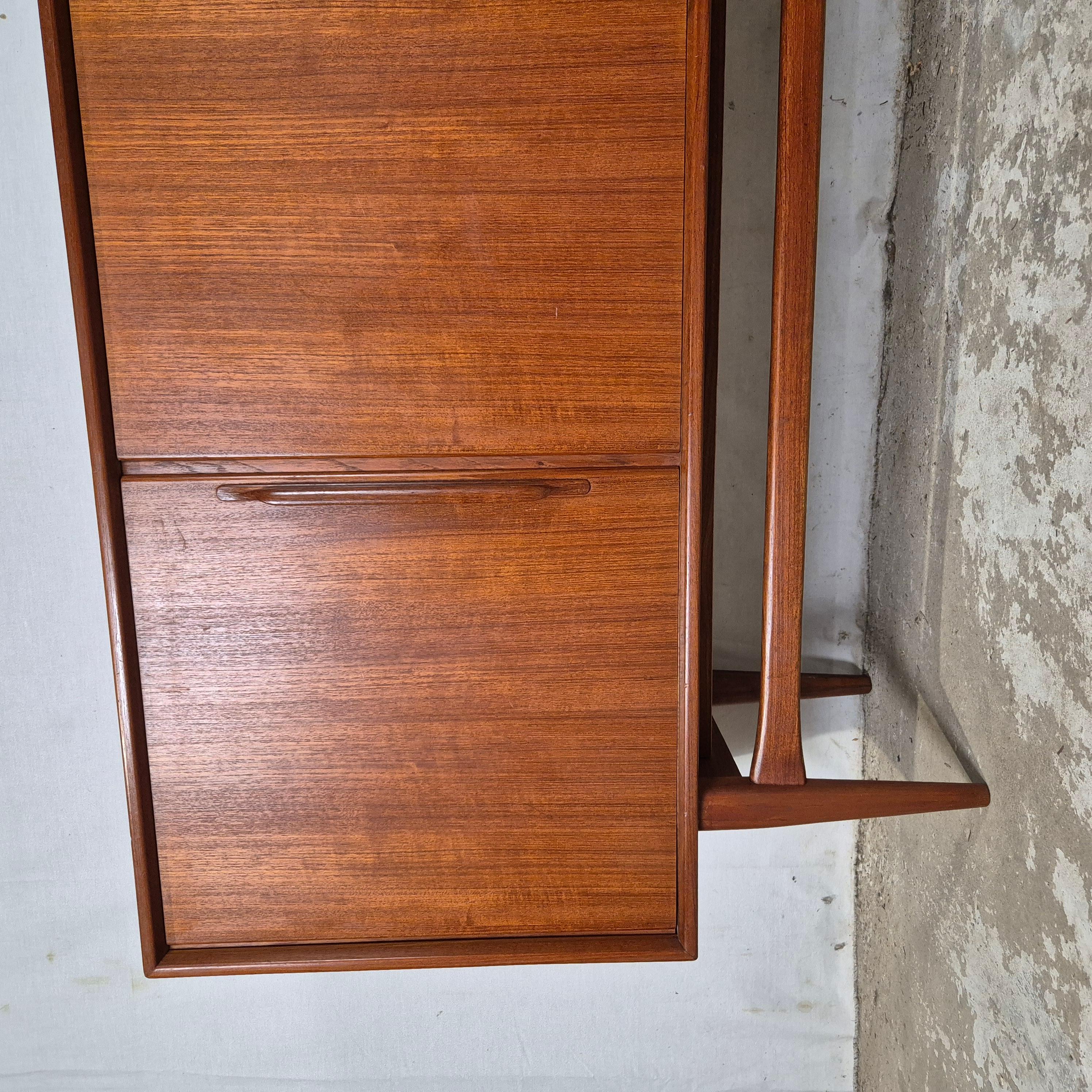 Heinrich Riestenpatt Aparador vintage de diseño alemán años 60 Alemán