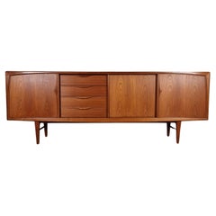 Heinrich Riestenpatt German design vintage sideboard 60s