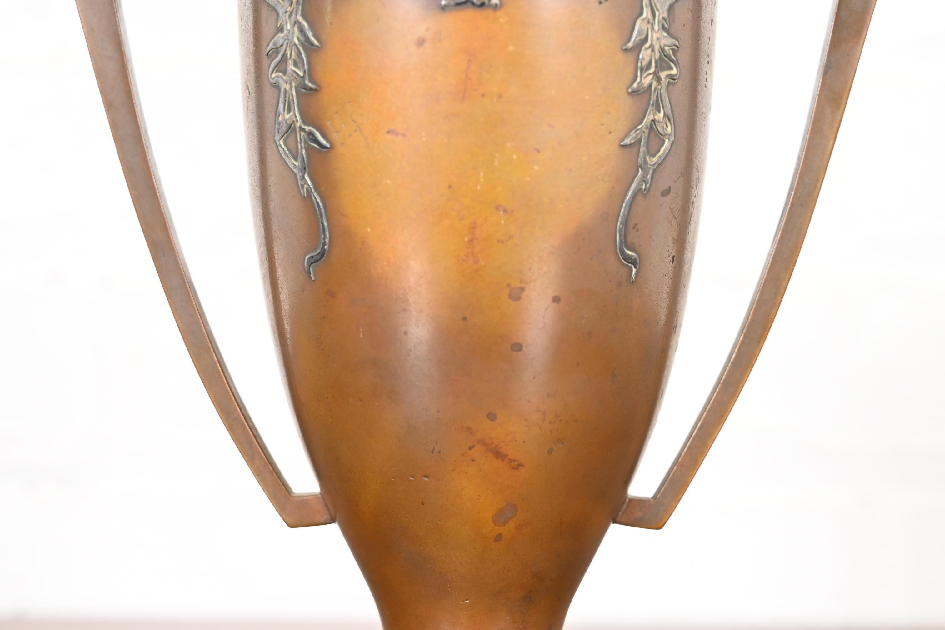 Argento 925 Vaso ad anfora in argento sterling e bronzo di Heintz Arts & Crafts in vendita