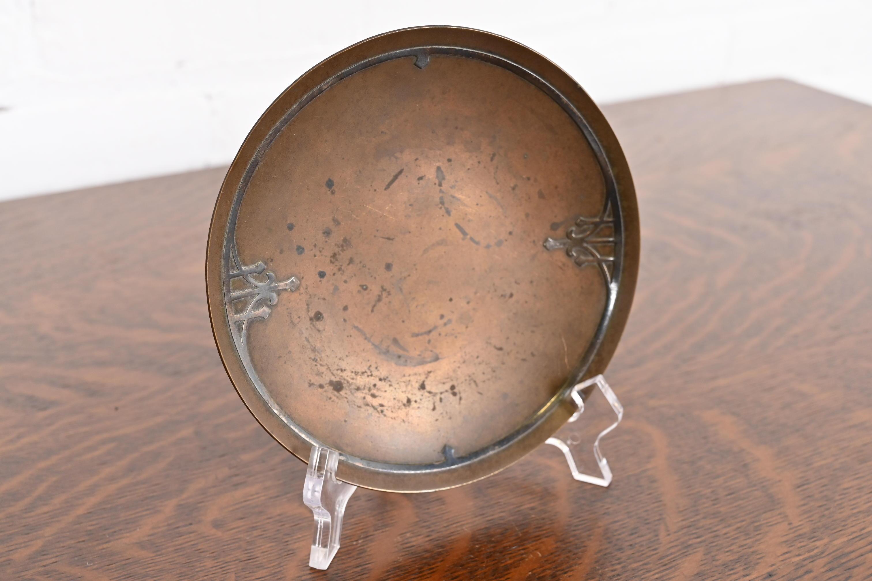 Américain Heintz Arts & Craft - Plat ou écuelle en argent sterling et bronze en vente