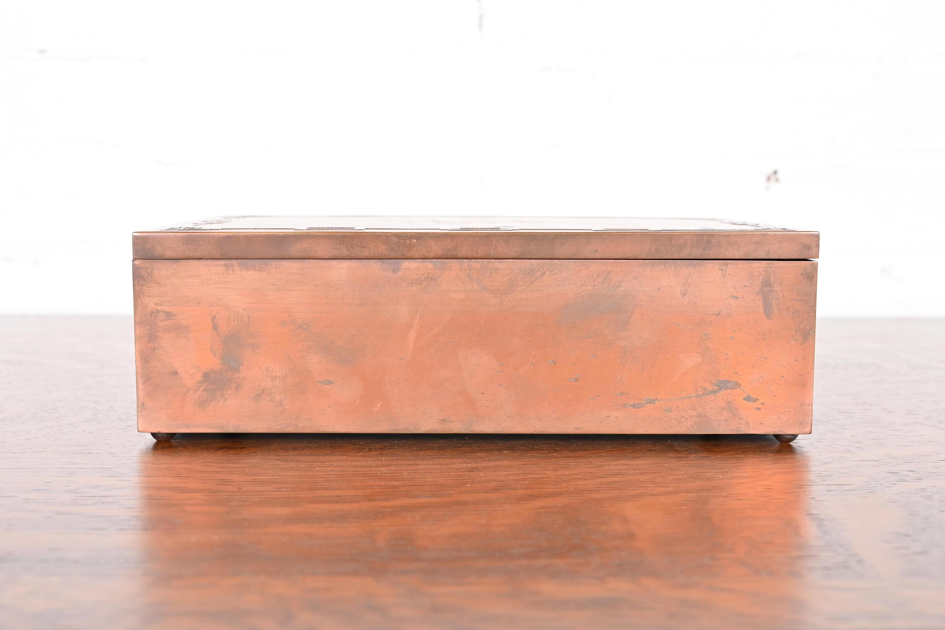Caja para puros humidor Heintz Arts & Crafts Plata de ley sobre bronce Plata esterlina en venta