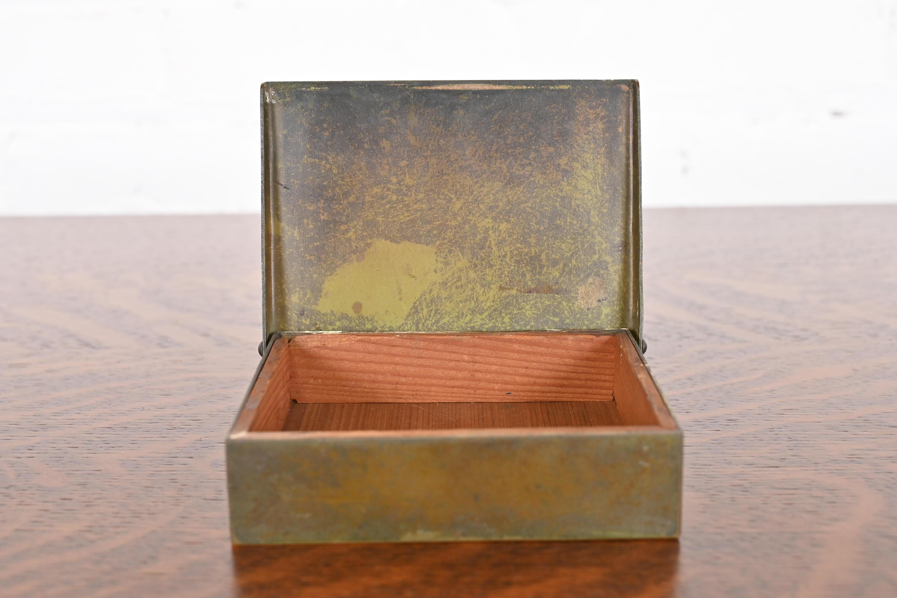 Humidificador o Caja de Cigarrillos Heintz Arts & Crafts de Plata de Ley sobre Bronce en venta 3