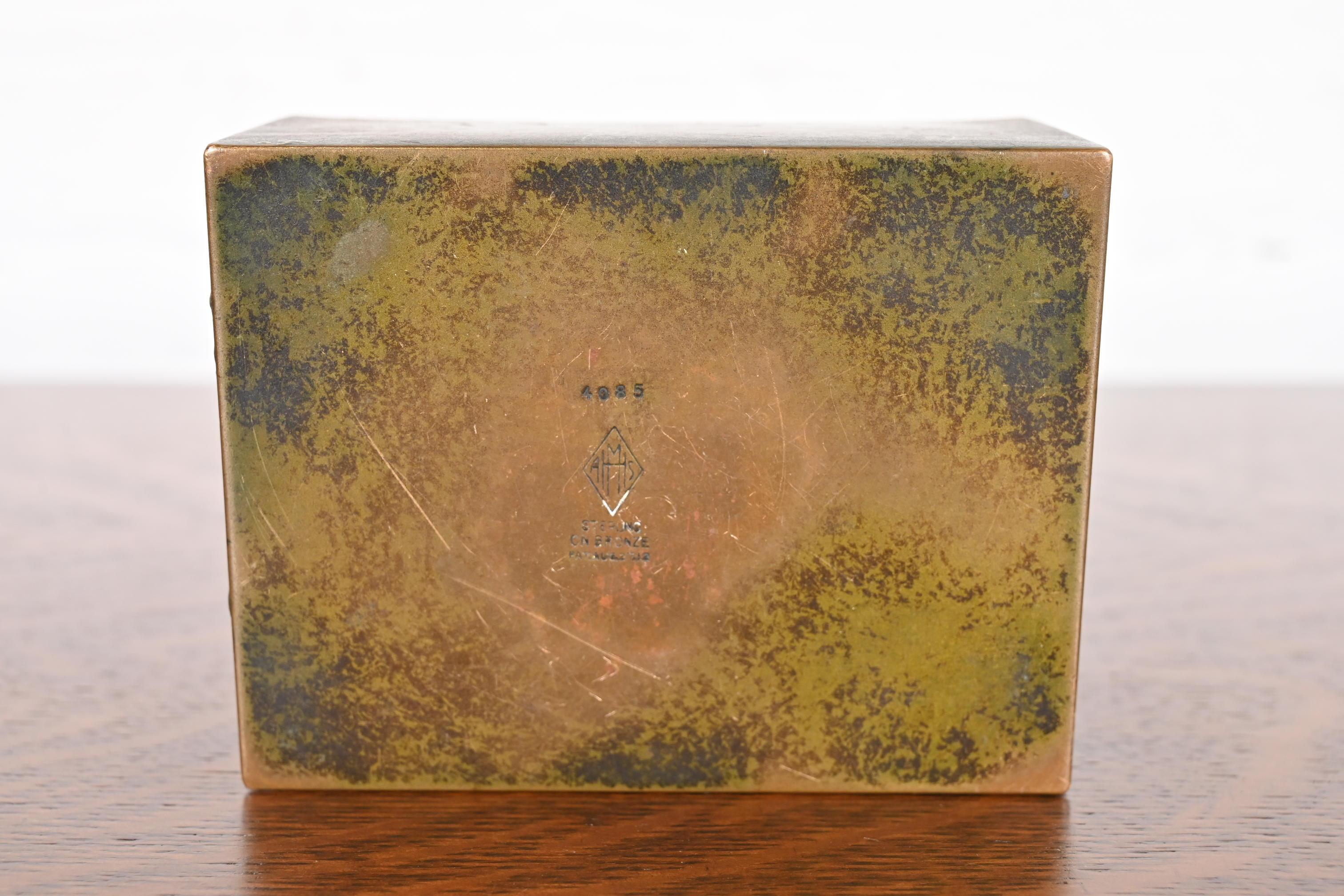 Humidificador o Caja de Cigarrillos Heintz Arts & Crafts de Plata de Ley sobre Bronce en venta 8