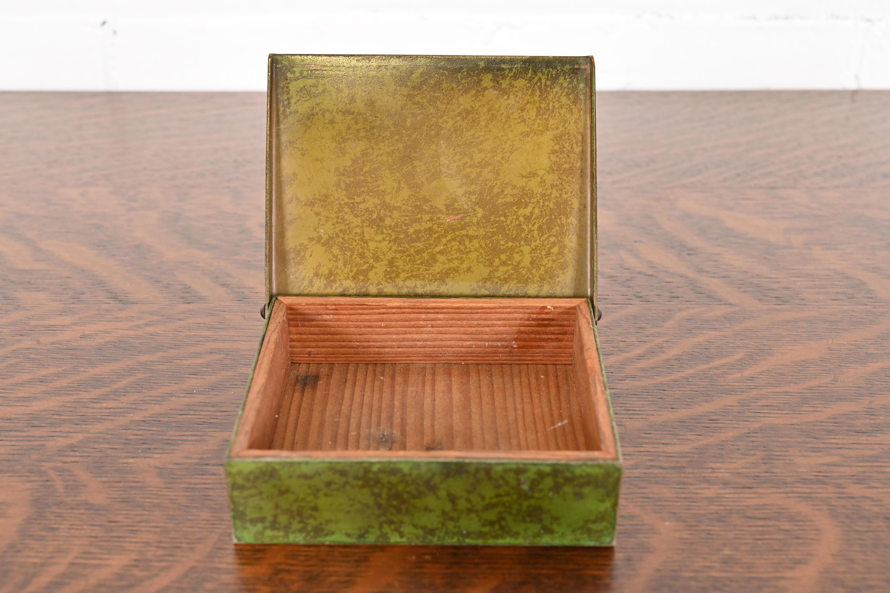 Humidificador o Caja de Cigarrillos Heintz Arts & Crafts de Plata de Ley sobre Bronce Plata esterlina en venta