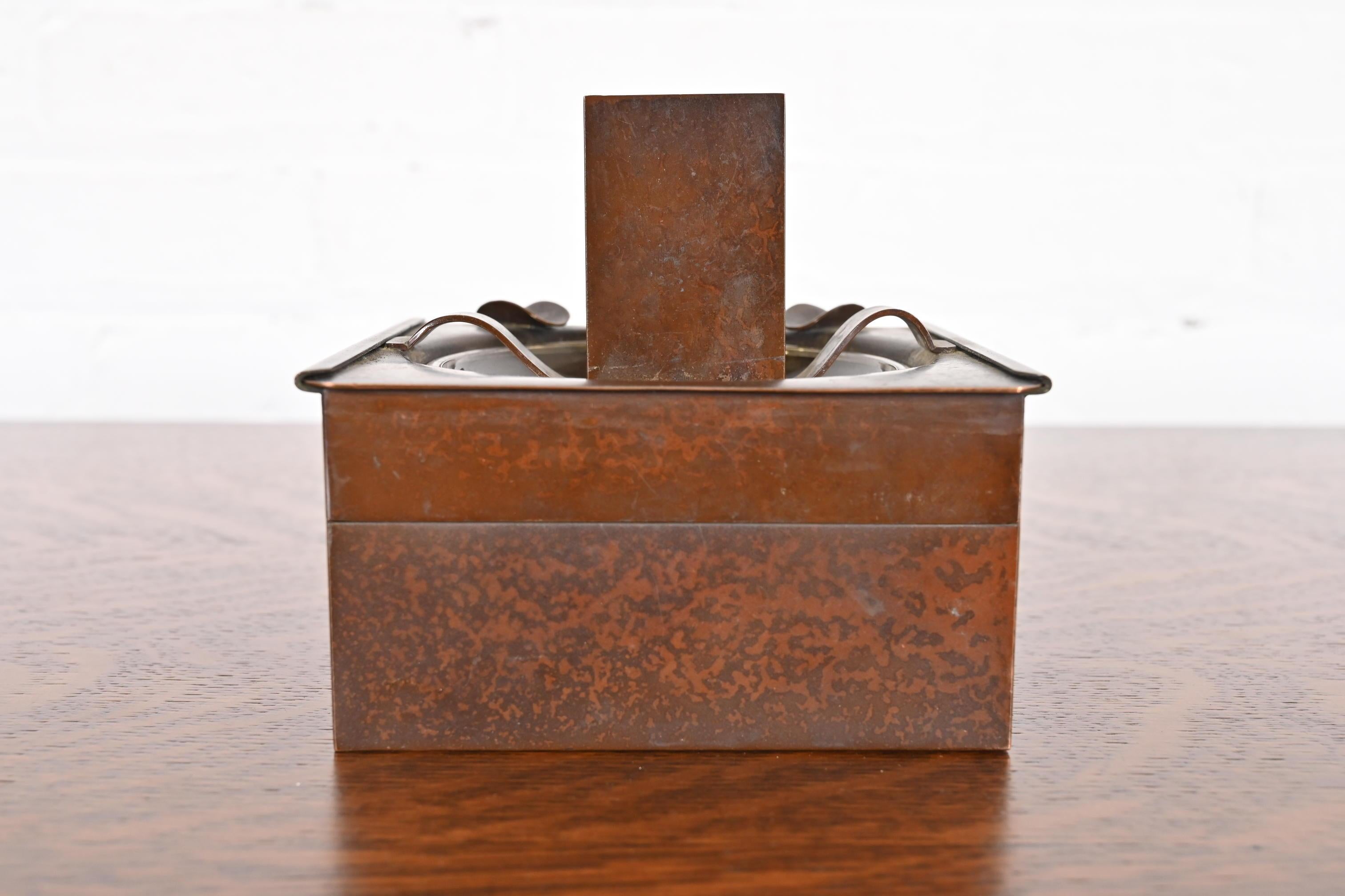 Heintz Arts & Crafts Humidor aus Sterlingsilber auf Bronze von Heintz mit Streichholzhalter im Angebot 8