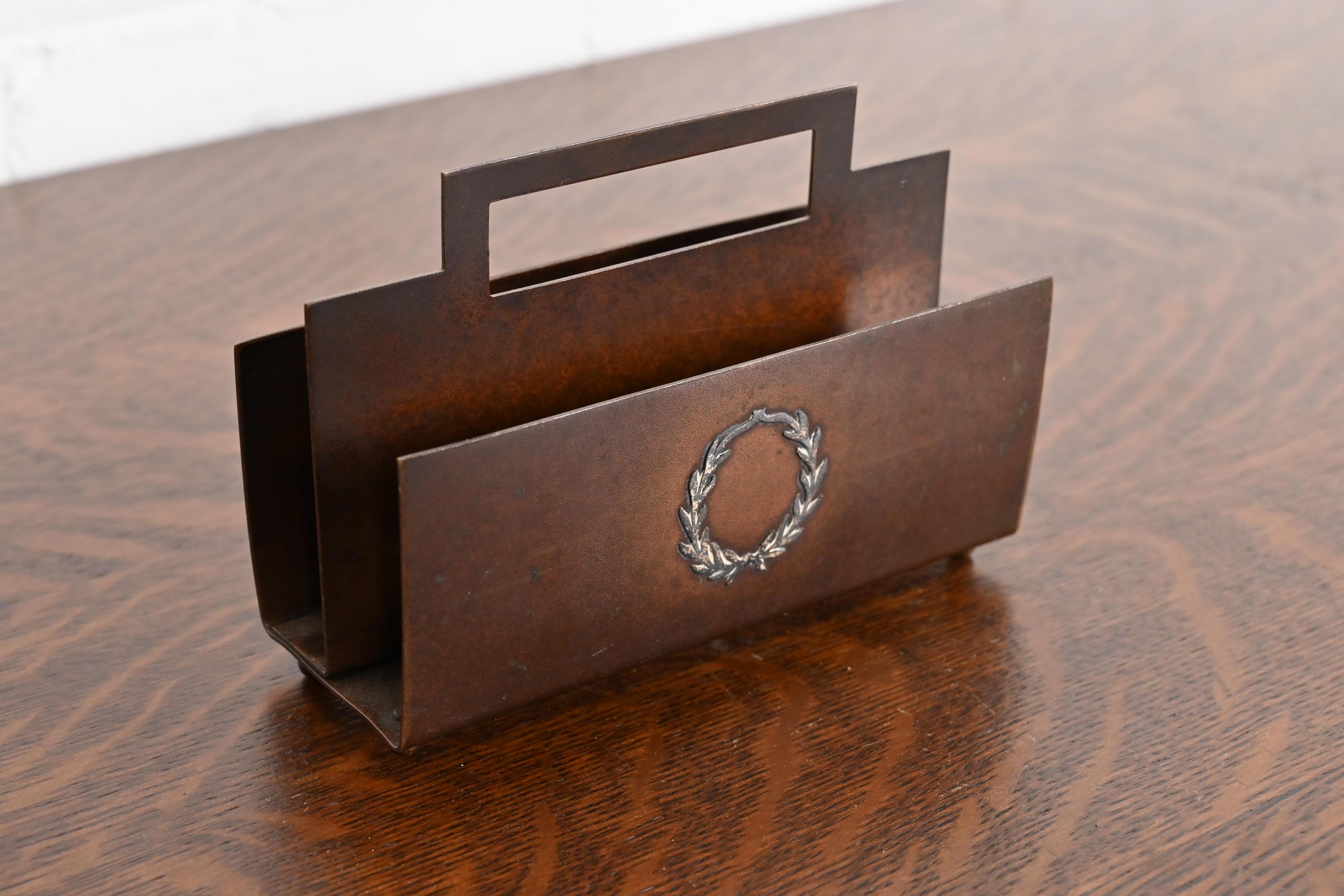 Estante para cartas Heintz Arts & Crafts Plata de ley sobre bronce Artes y manualidades en venta