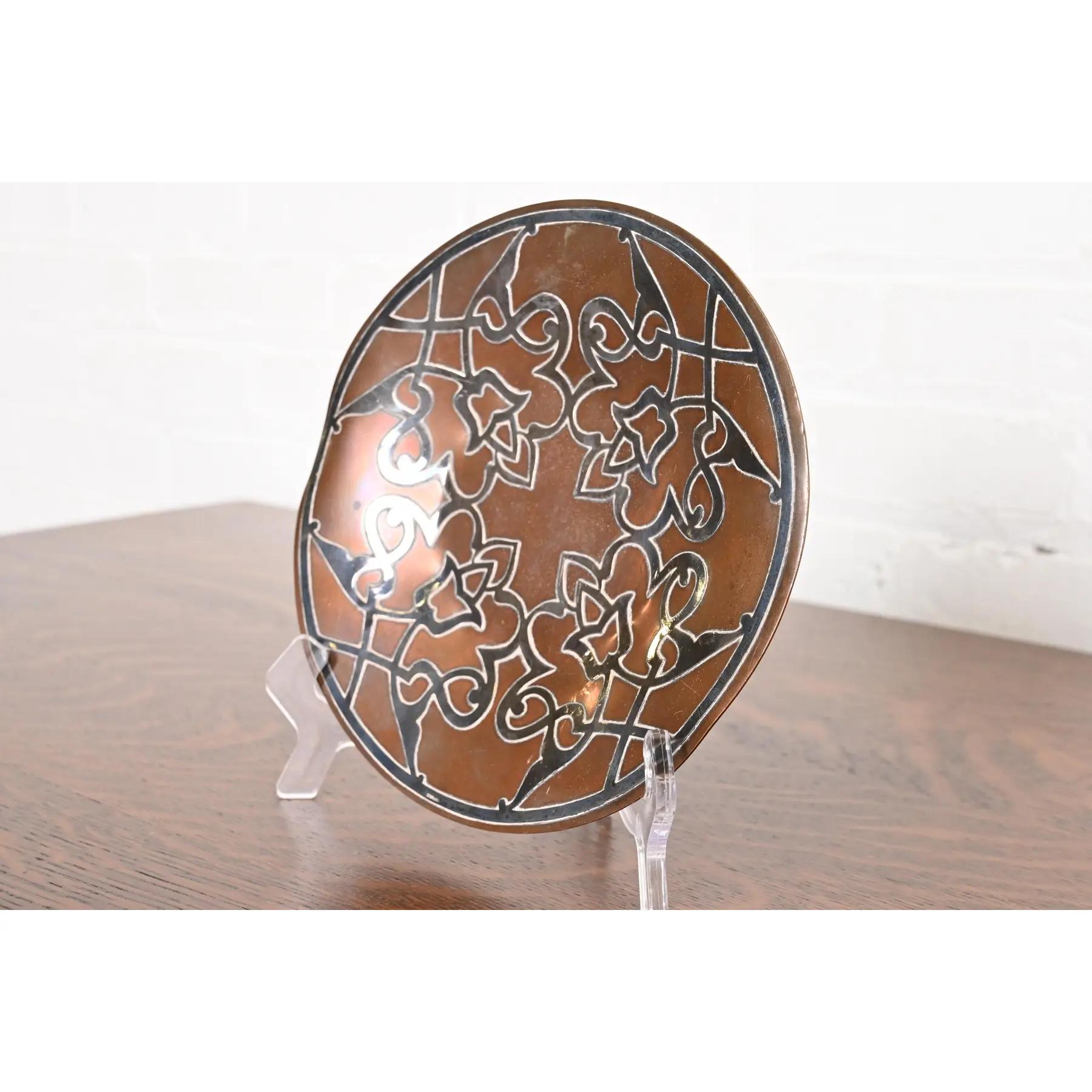 Heintz Arts & Crafts Plata de ley sobre placa de bronce Estadounidense en venta
