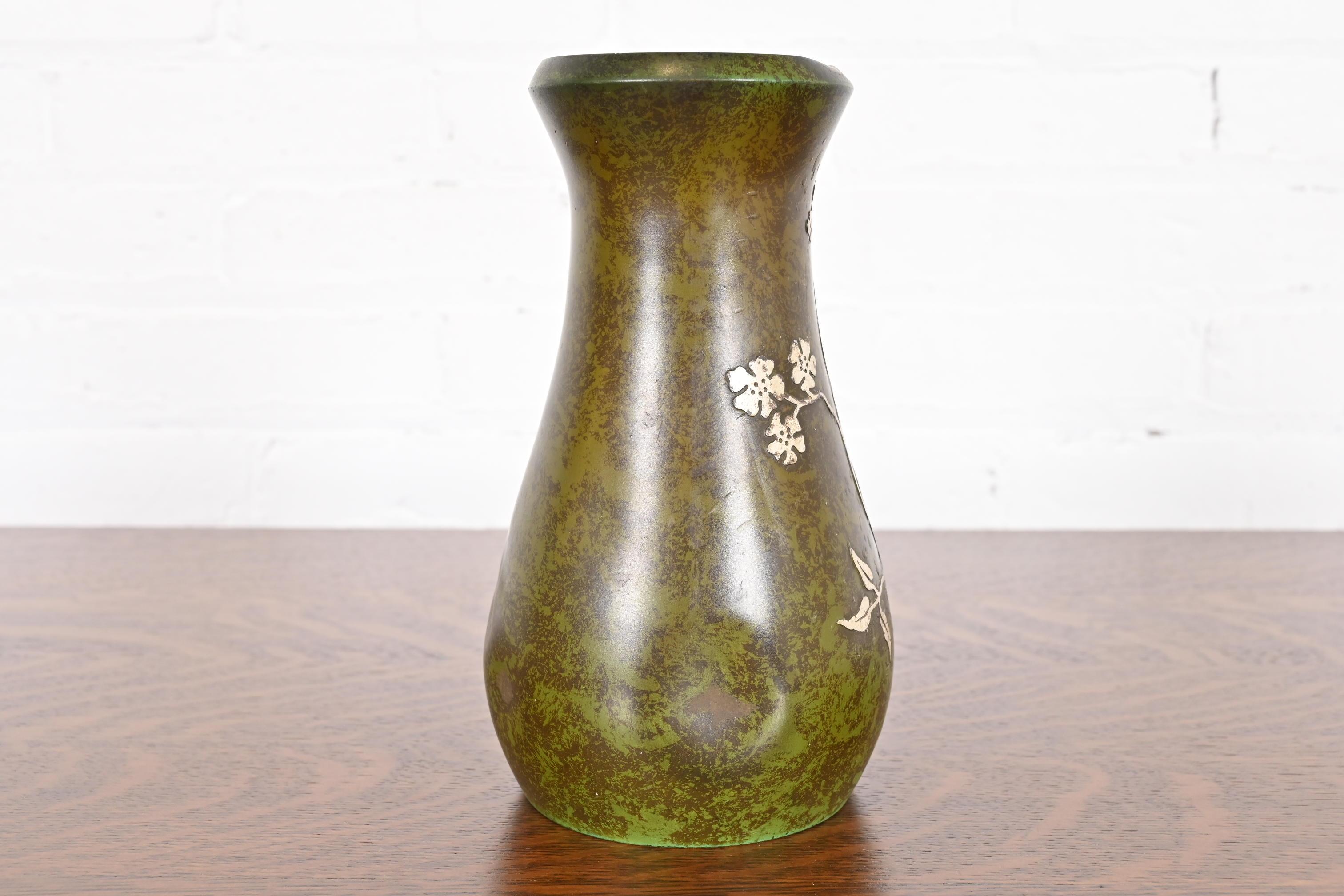 Vaso Heintz Arts & Crafts in argento e bronzo in vendita 3
