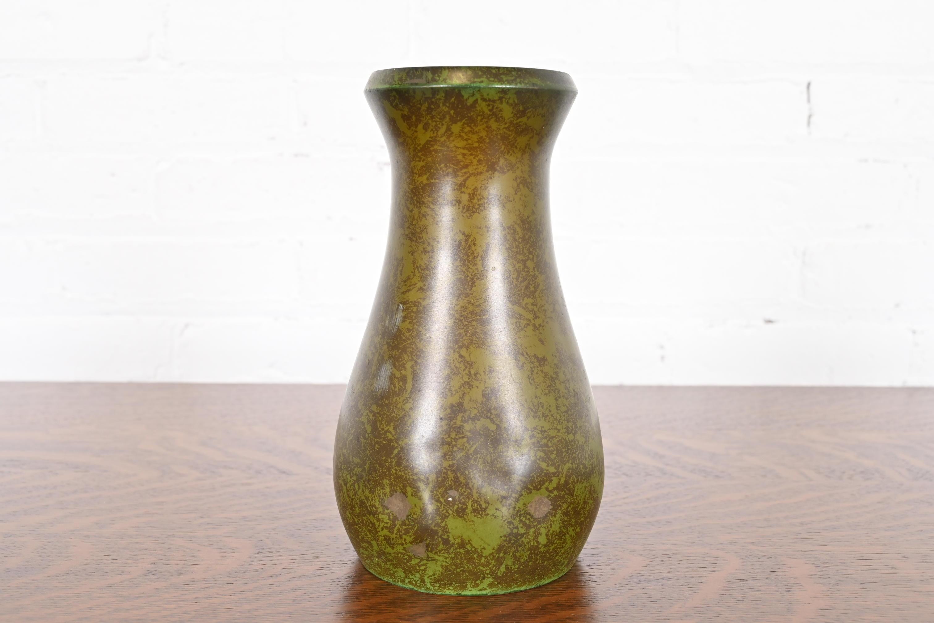 Vaso Heintz Arts & Crafts in argento e bronzo in vendita 4
