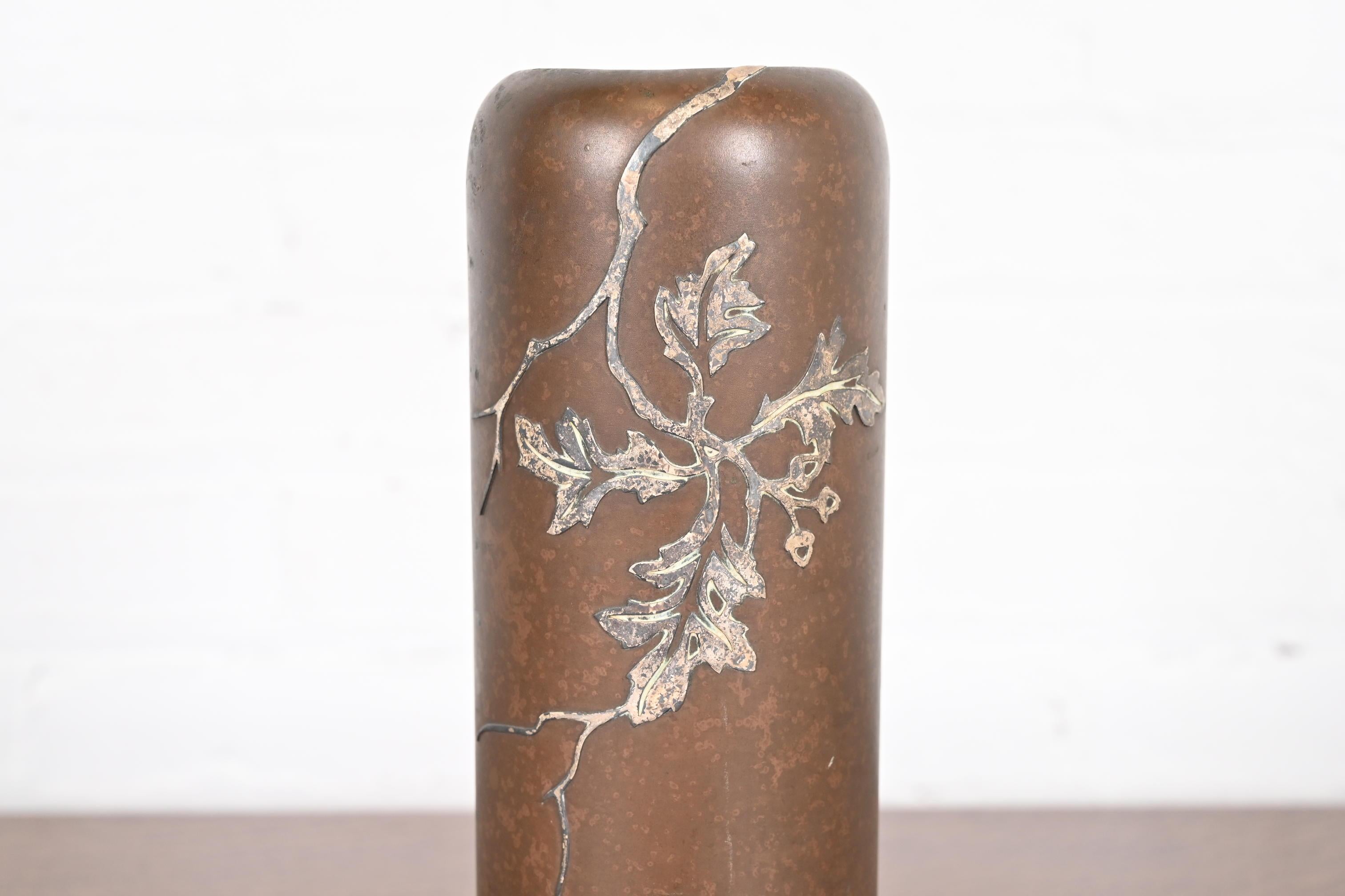 Vaso Heintz Arts & Crafts in argento e bronzo in vendita 1