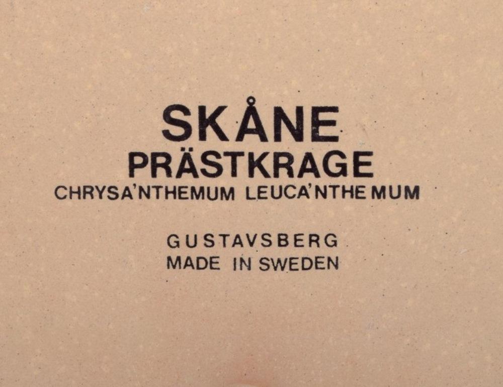 Heinz Erret pour Gustavsberg. Grande plaque en céramique avec motif floral en vente 3