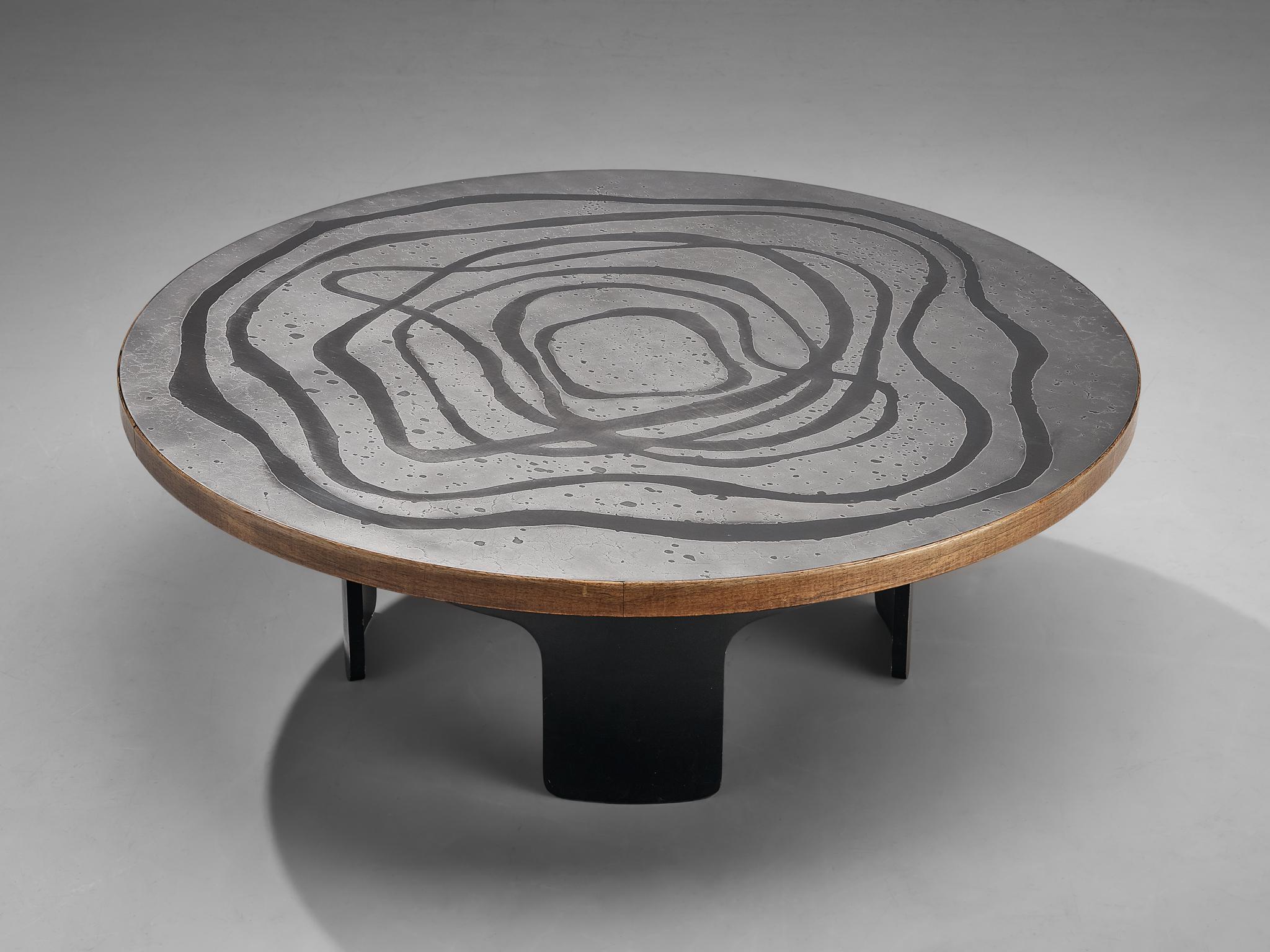 Heinz Lilienthal, coffee table, walnut, aluminum, wood, Germany, 1960s. 

This unique, handmade coffee table is design by Heinz Lilienthal (1927-2006) and is based on a well thought out construction. The tabletop displays a beautiful etched pattern