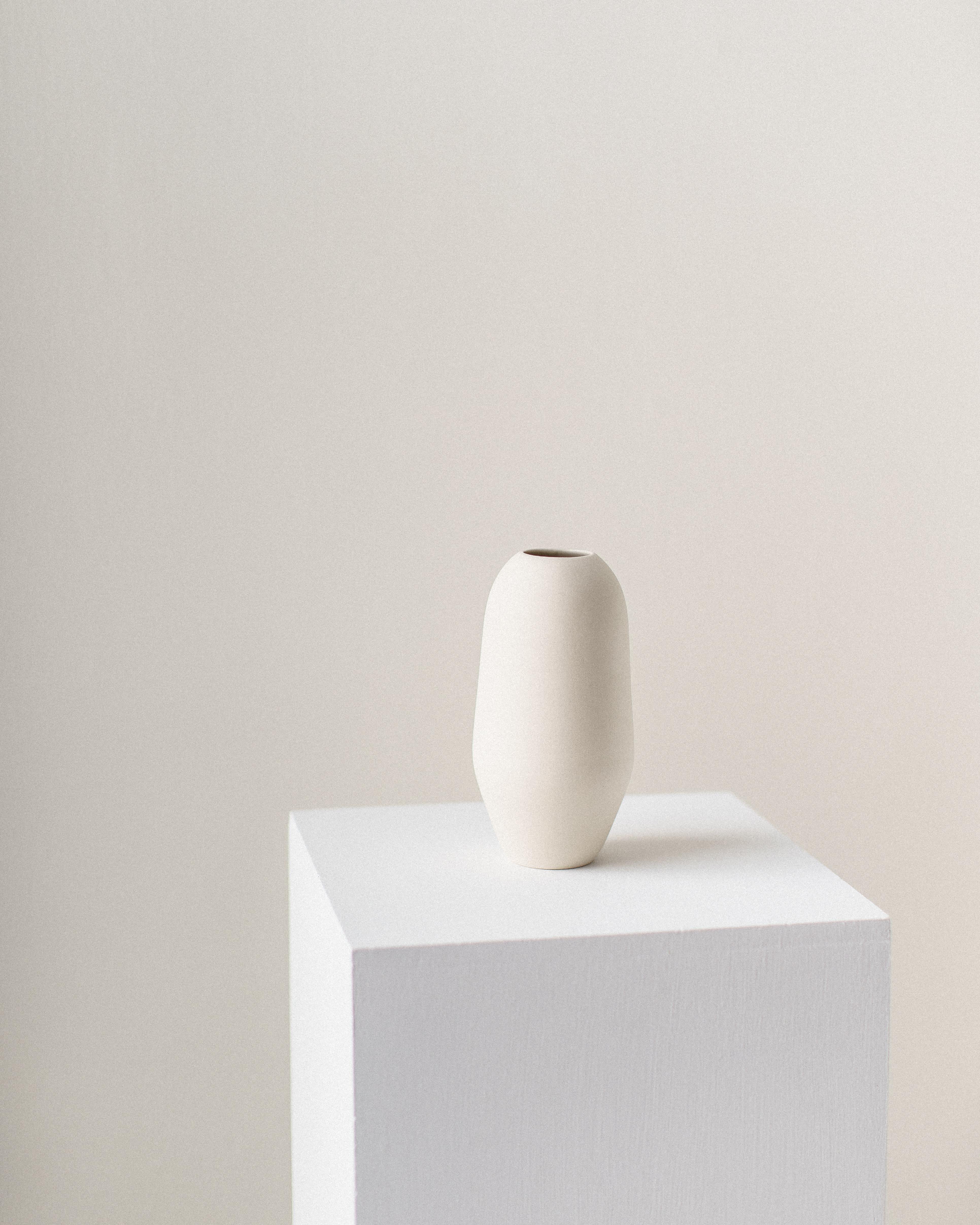 Modern Heir Vessel by Dust and Form For Sale