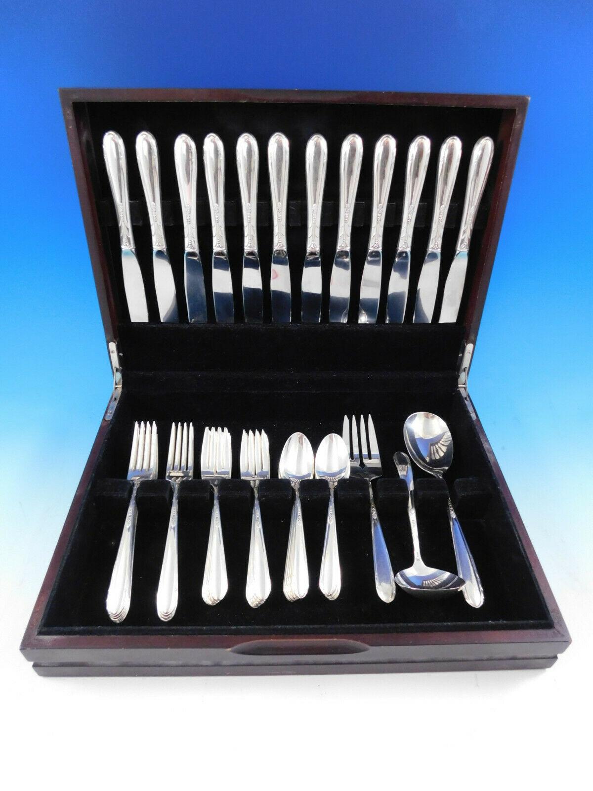 Heiress by Oneida sterling silver flatware set - 51 pieces. This set includes:

12 knives, 9 1/4