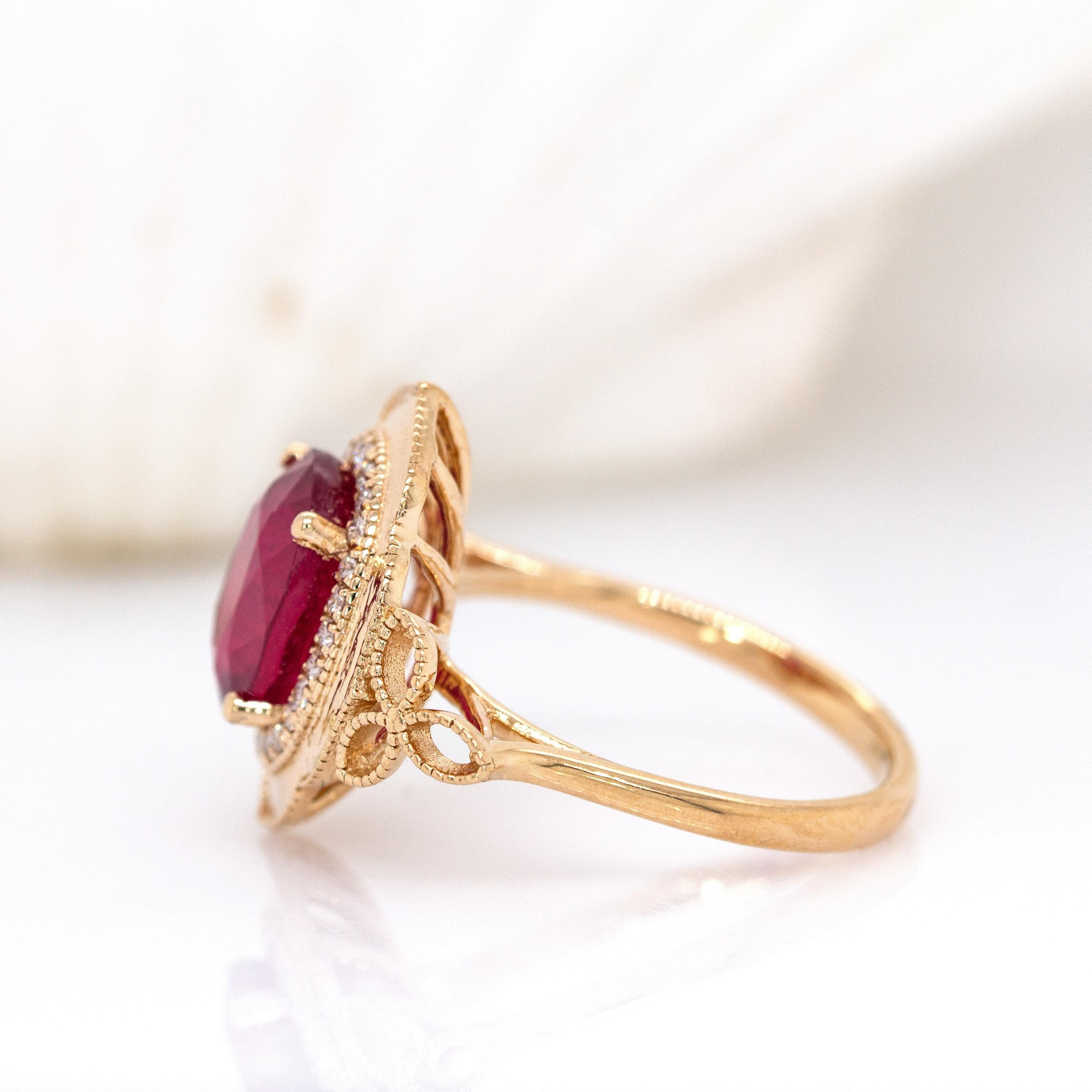 Heirloom 3.7cts Aussage Madagaskar Ruby Ring: Natürliche Diamanten, 14K Solid Gold Damen im Angebot