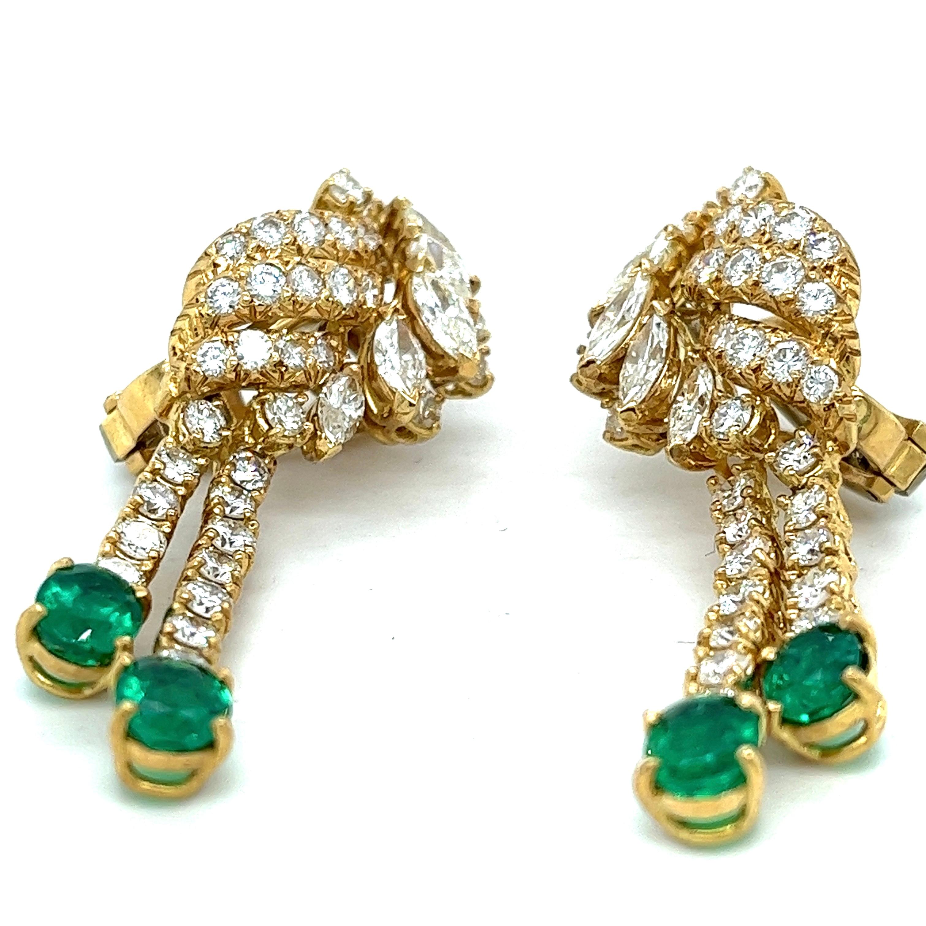 Heirloom 9.75 Carats Diamond Emerald Waterfall Earring, 18kt Italy, 1970's For Sale 4