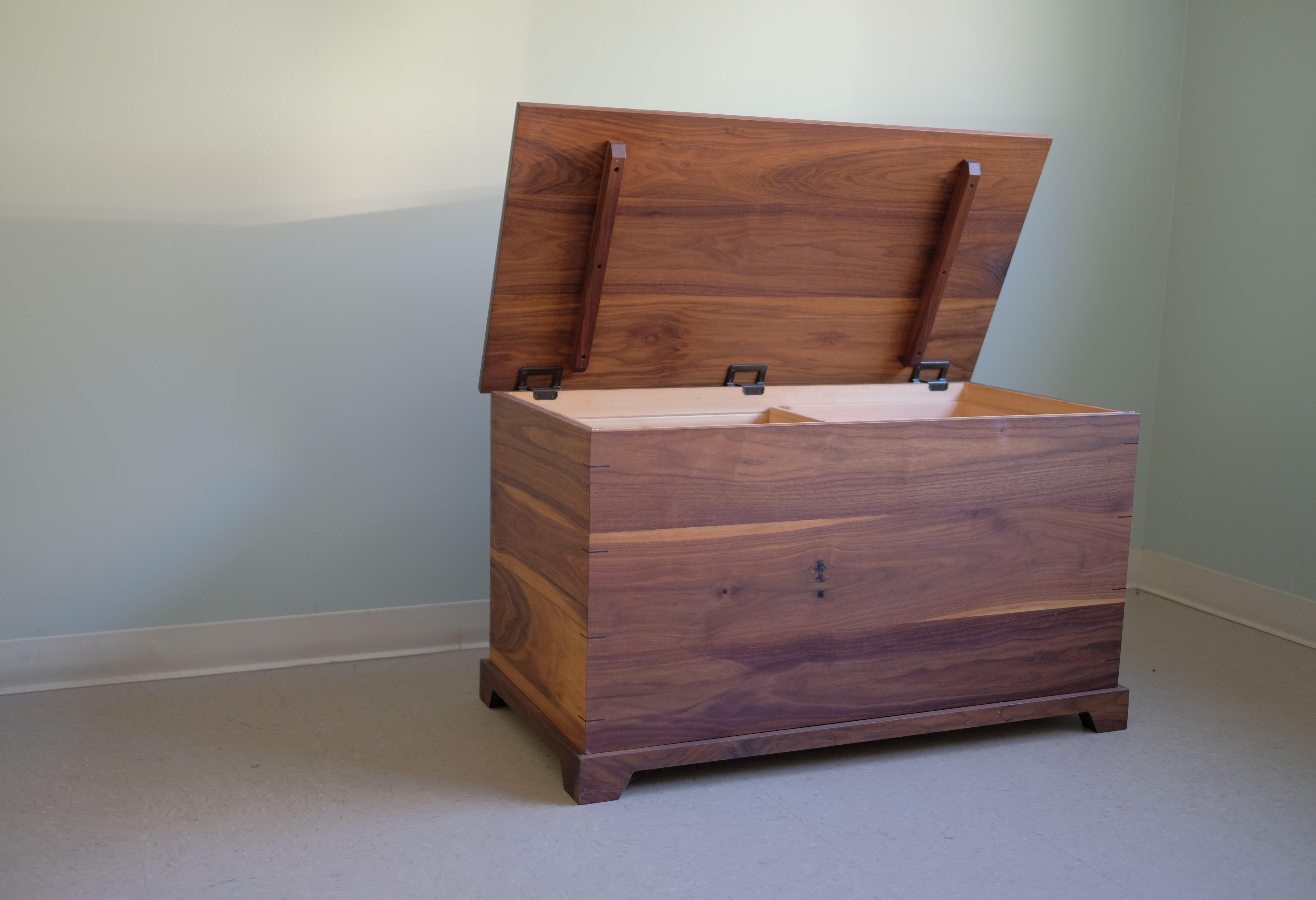 Modern Walnut Hope Chest, Cedar Lined In New Condition For Sale In Troy, MI