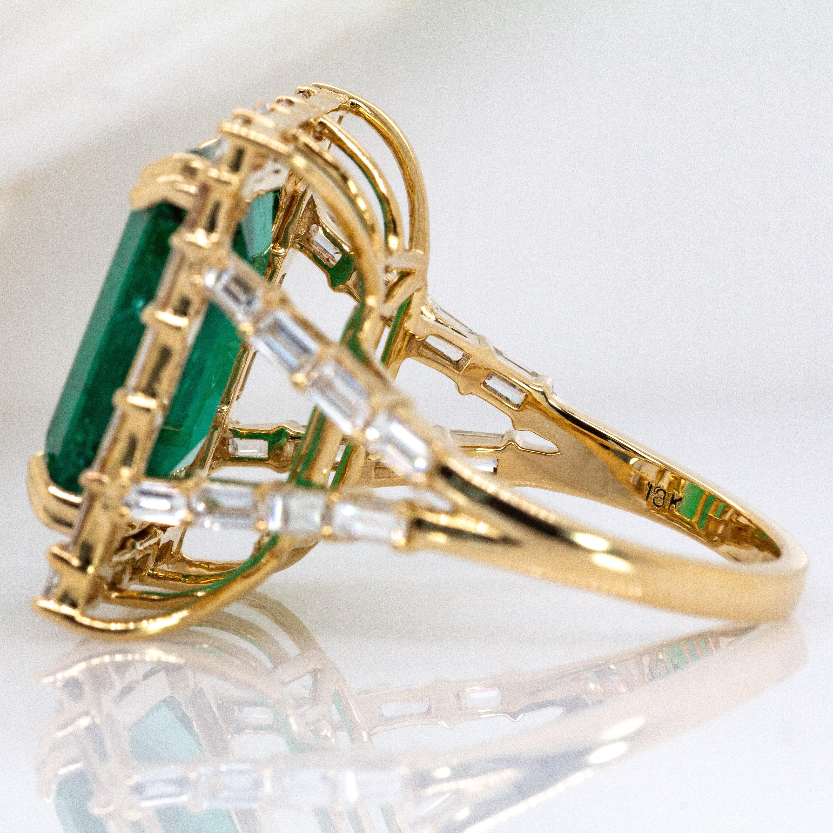 Erbstück-Schmuck - 7,5cts sambischen Smaragd 18K Solid Gold Ring: Natürliche Diamanten im Angebot 1