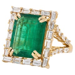 Heirloom Jewelry - 7.5cts Zambian Emerald 18K Solid Gold Ring: Natural Diamonds