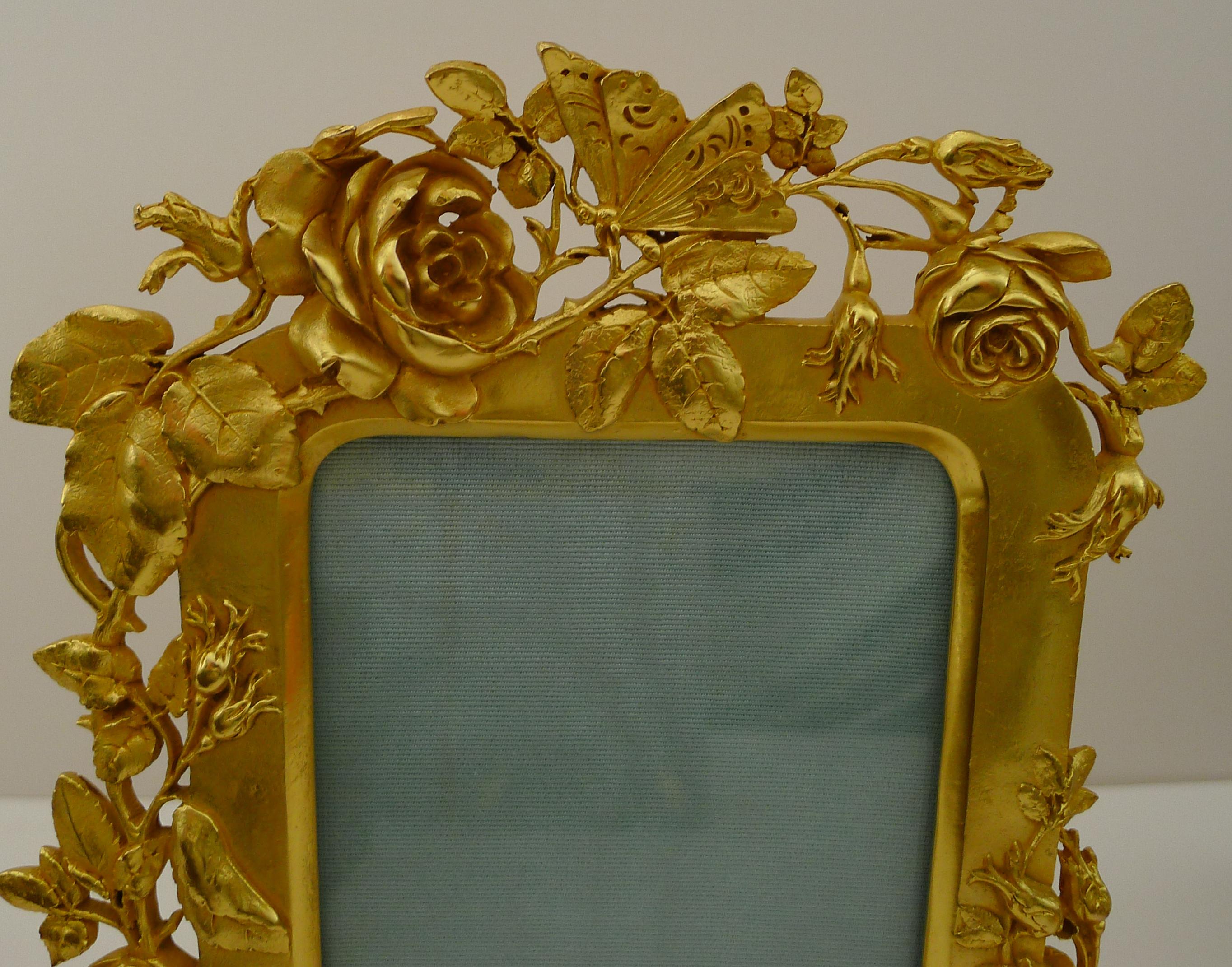 Early 20th Century Heirloom Quality French Gilded Bronze Picture Frame c.1900 For Sale