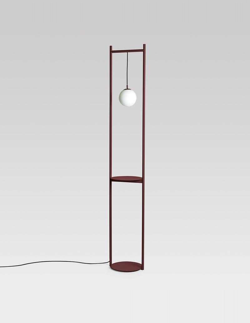 Heis floor lamp by Mason Editions
Design: Matteo Fiorini
Dimensions: Ø.32 x 190 cm
Materials: Blown glass, nickel.

Finishings: Light grey, sage green, burgundy, black
Light source: G9 LED bulbs
Voltage: 110-120 v 220 -240 v

The IDEA