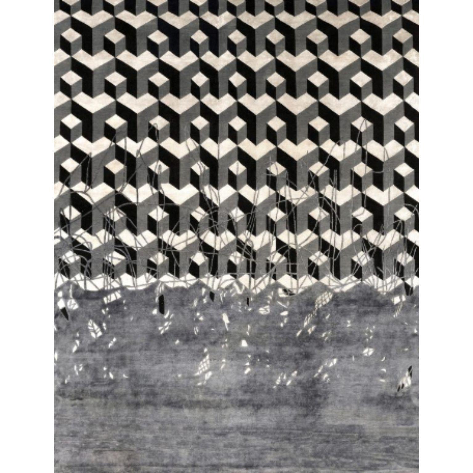 HEISENBERG 200 Rug by Illulian
Dimensions: D300 x H200 cm 
Materials: Wool 50%, Silk 50%
Variations available and prices may vary according to materials and sizes. 

Illulian, historic and prestigious rug company brand, internationally renowned