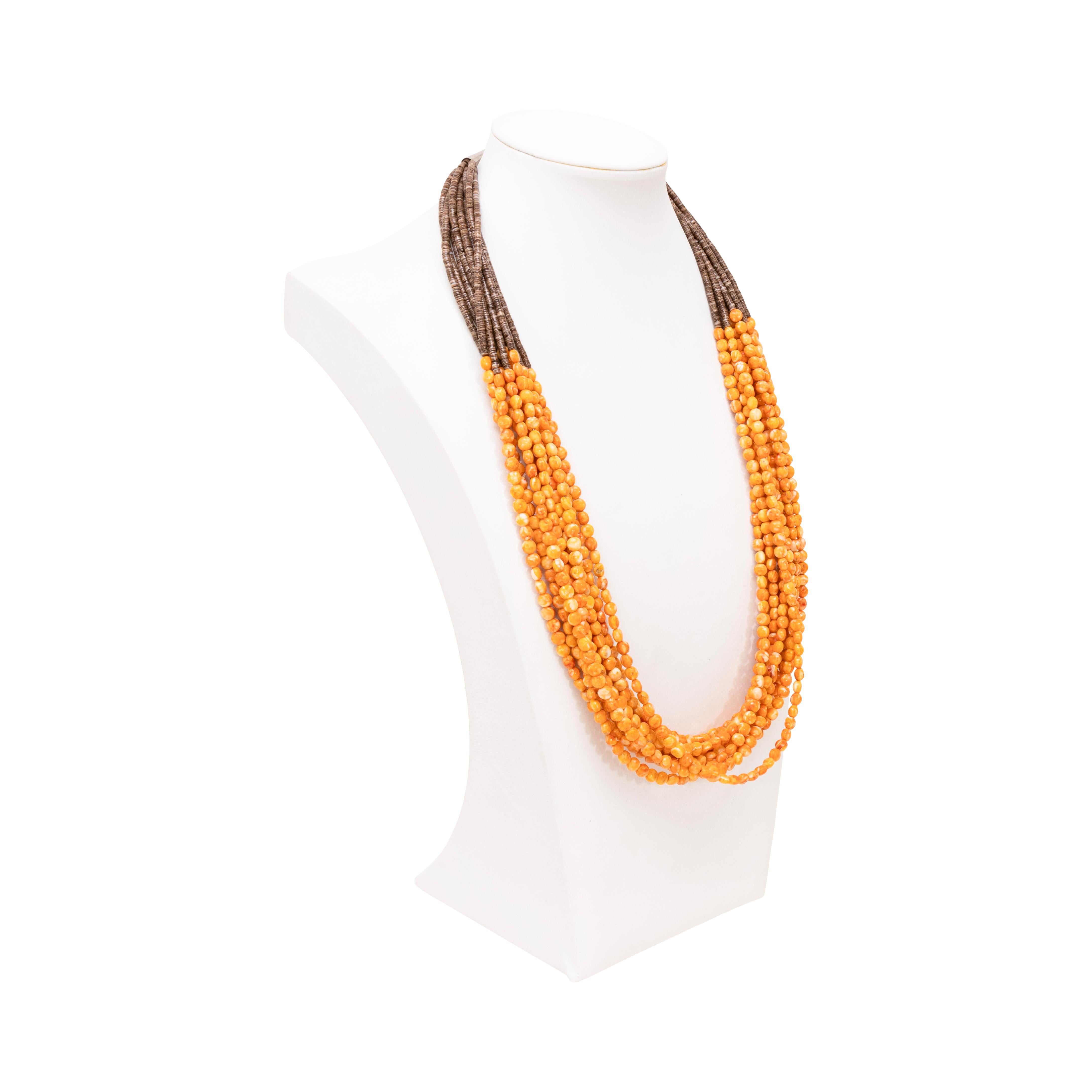 Collana di perline a dieci fili di Heishi e ostriche spinose in vendita 1