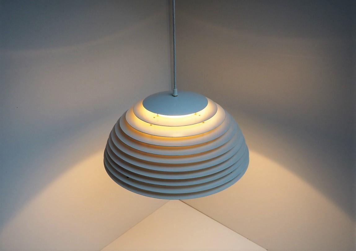 Hekla Pendant Classic Danish Design from Fog & Mørup Made in the 1960s In Good Condition For Sale In Spoettrup, DK