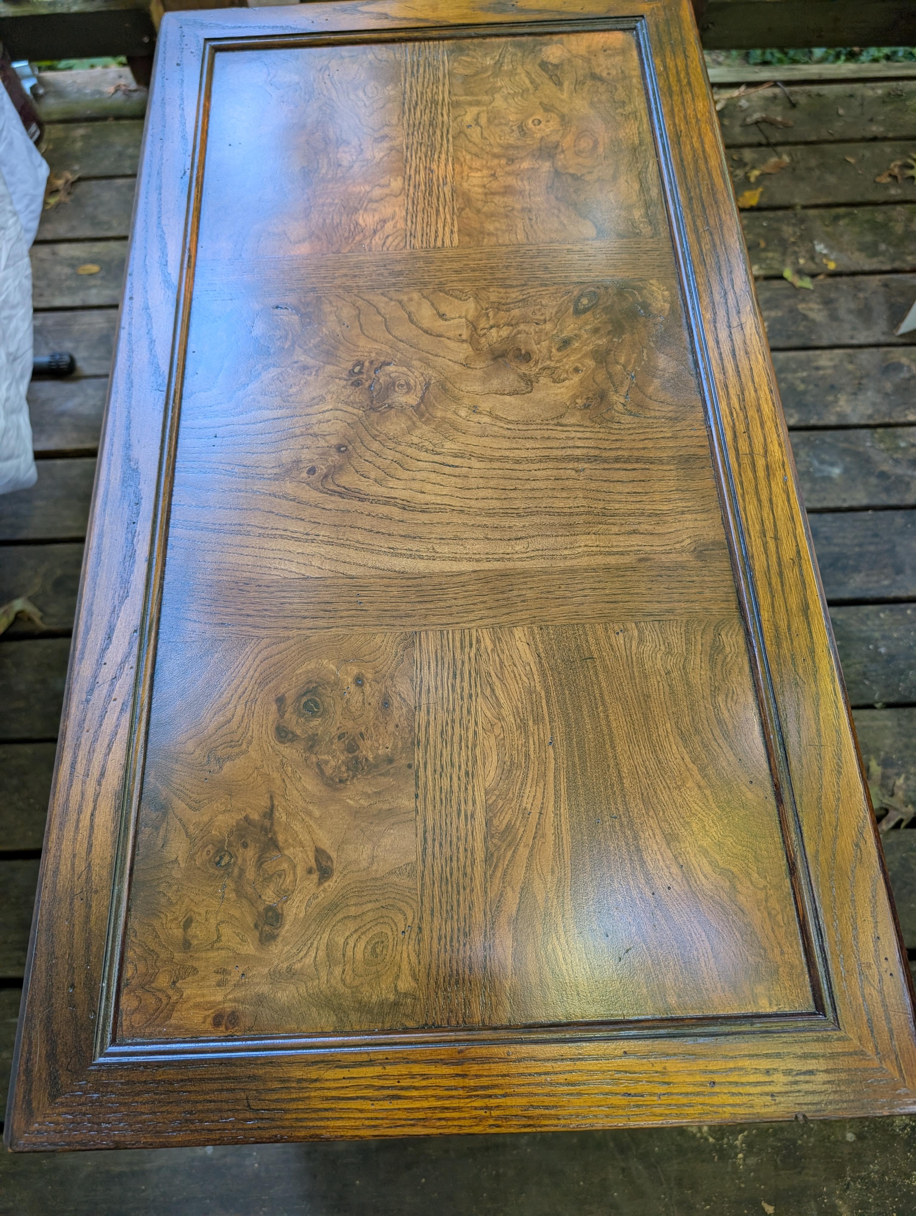 Chinoiserie Hekman en loupe et laqué noir en vente 2