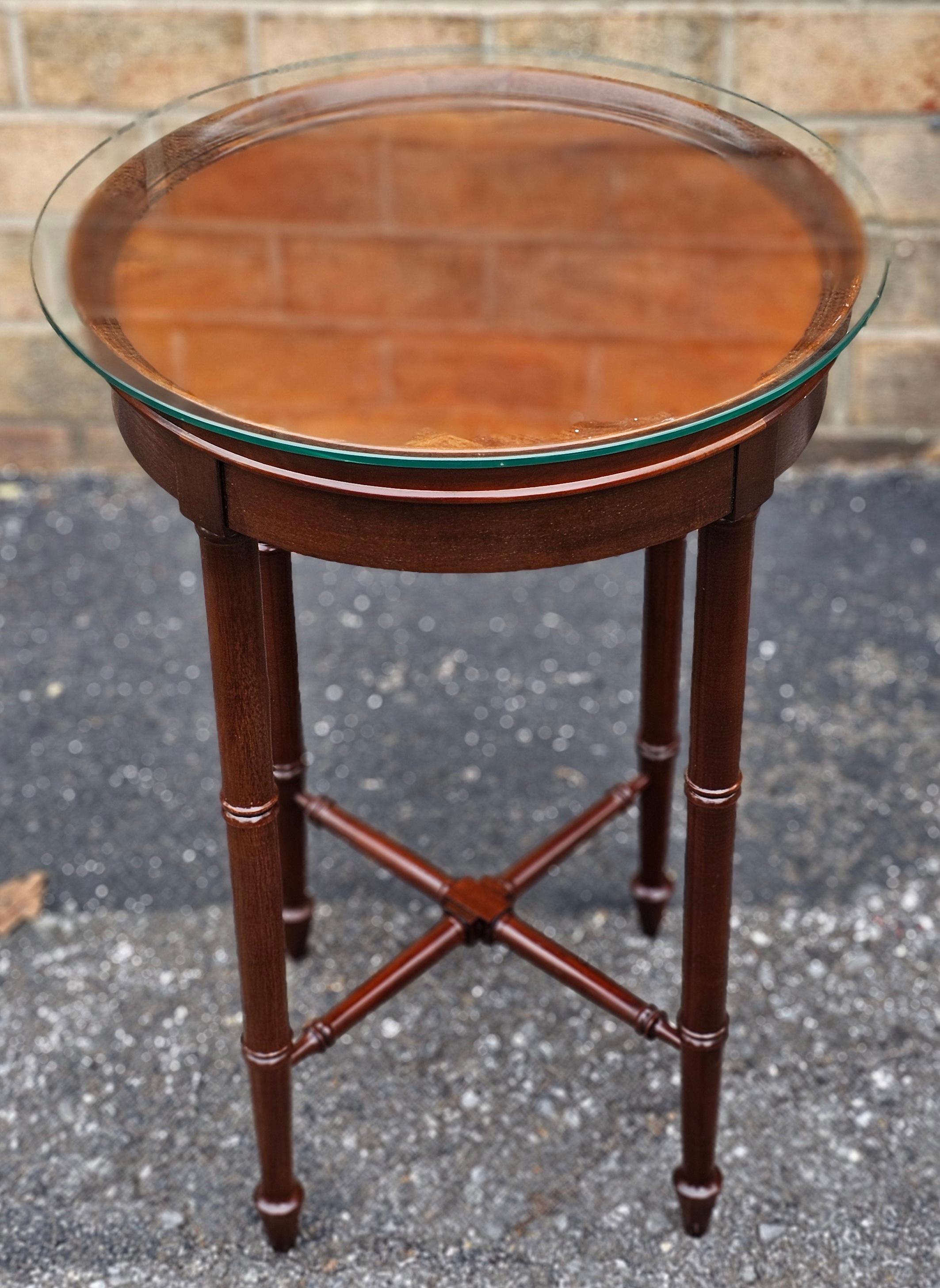 Hekman Cherry Bookmatched Faux-Bamboo Round Candle Stand with Protective Glass In Good Condition For Sale In Germantown, MD