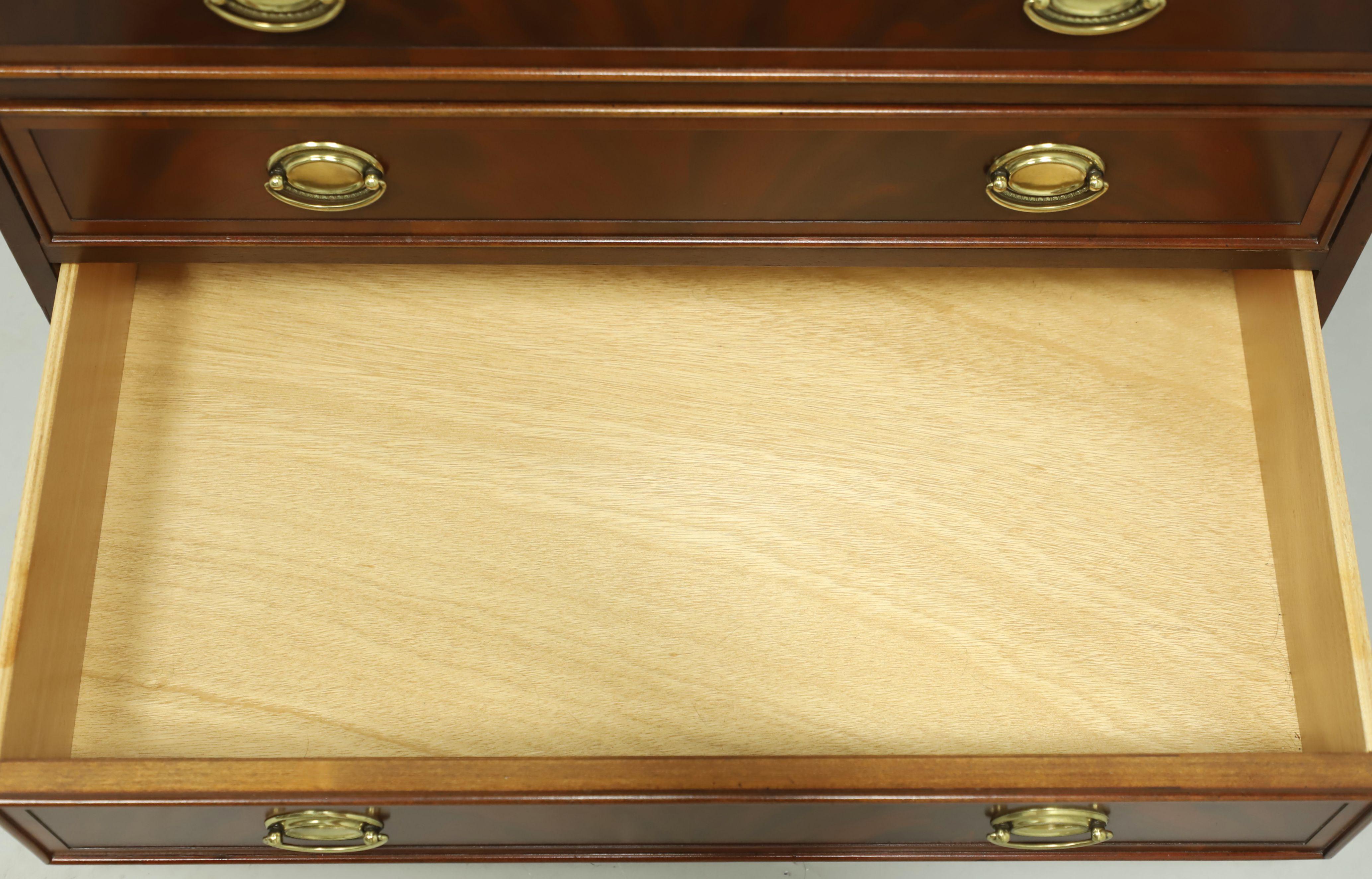 HEKMAN Copley Place Banded Mahogany Georgian Bachelor Chest For Sale 2
