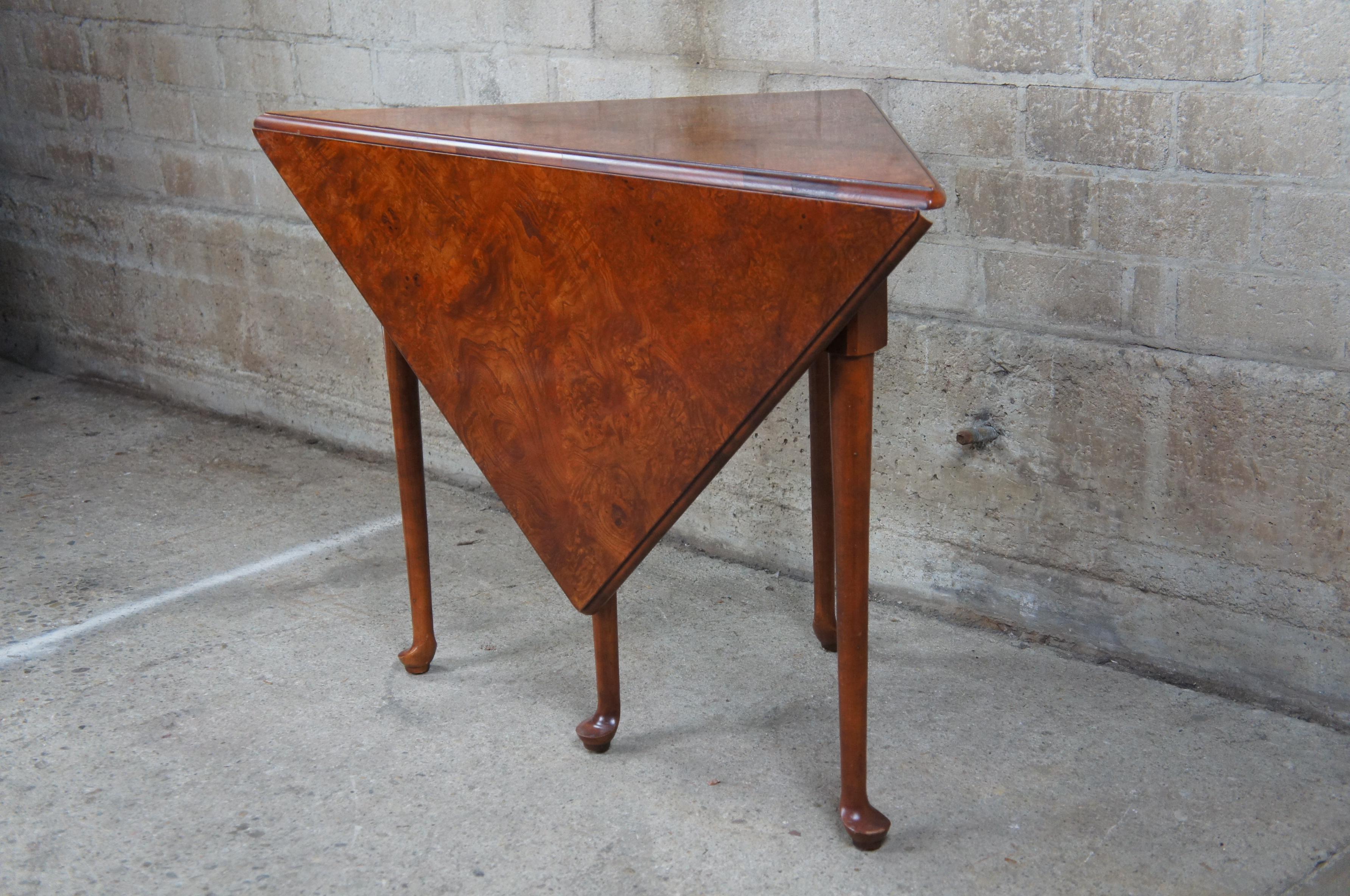 Late 20th Century Hekman Furniture Olive Ash Burl Queen Anne Handkerchief Triangular Corner Table