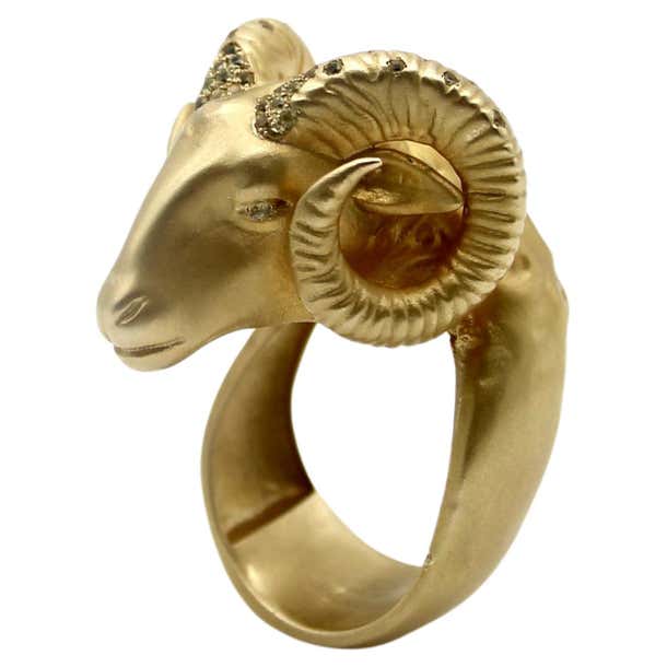 Ram Rng Helannona 14k Gold Ram’s Head Ring with Micro Pave Citrines For Sale at ...
